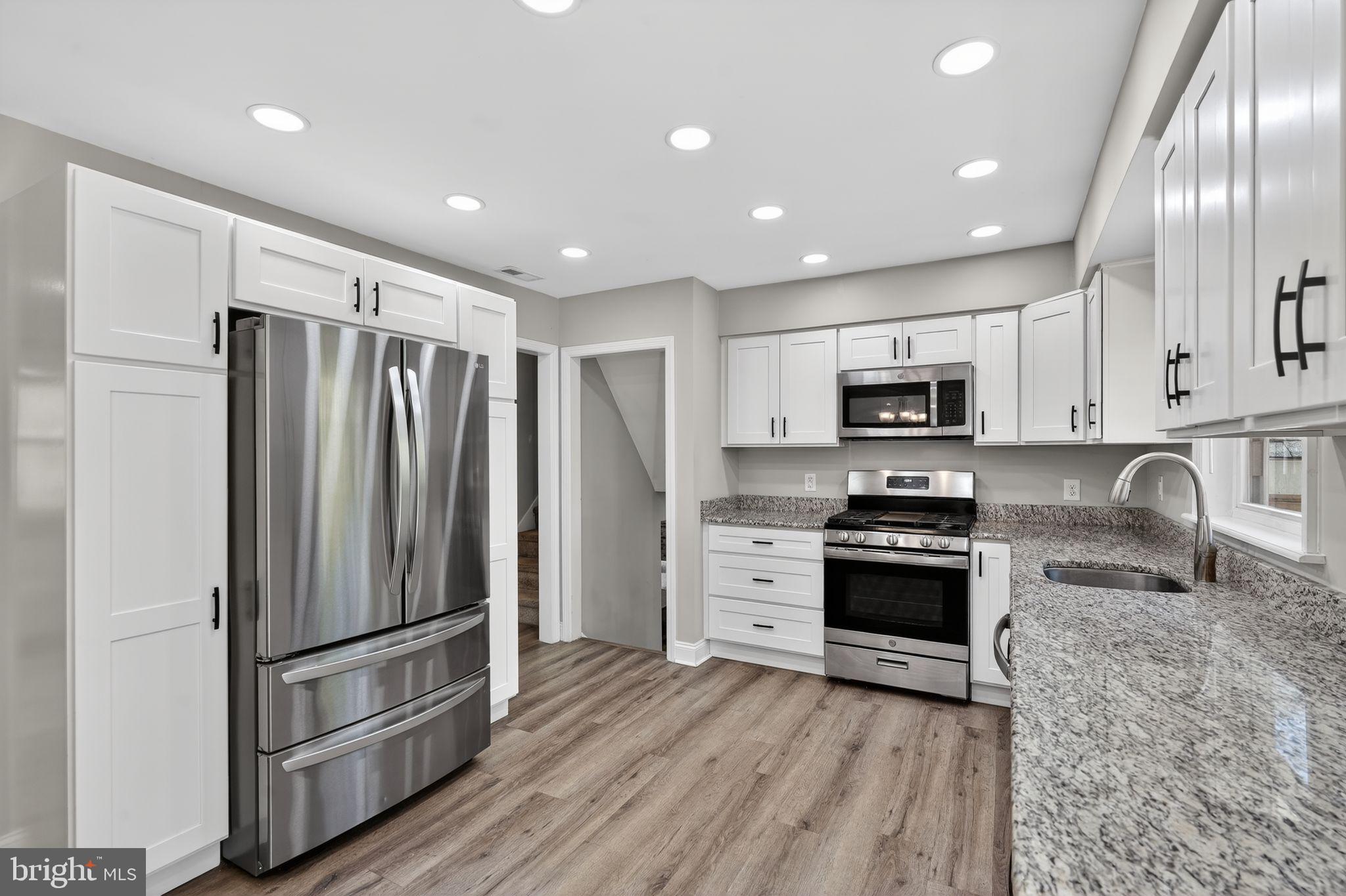 206 MAPLE DRIVE