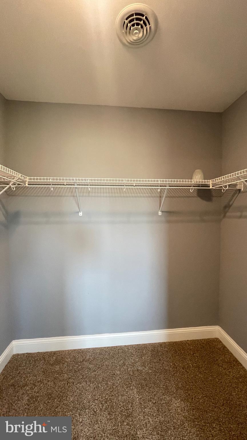 LORD FAIRFAX ESTATES - Residential