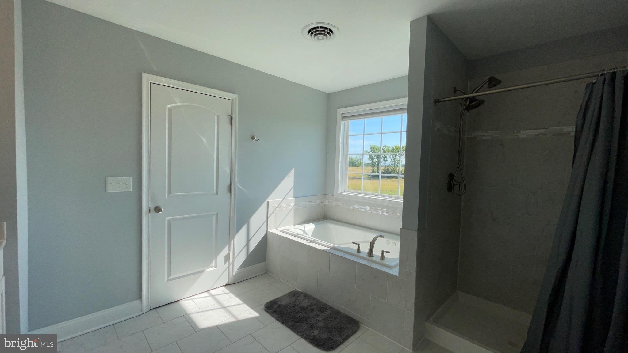 LORD FAIRFAX ESTATES - Residential