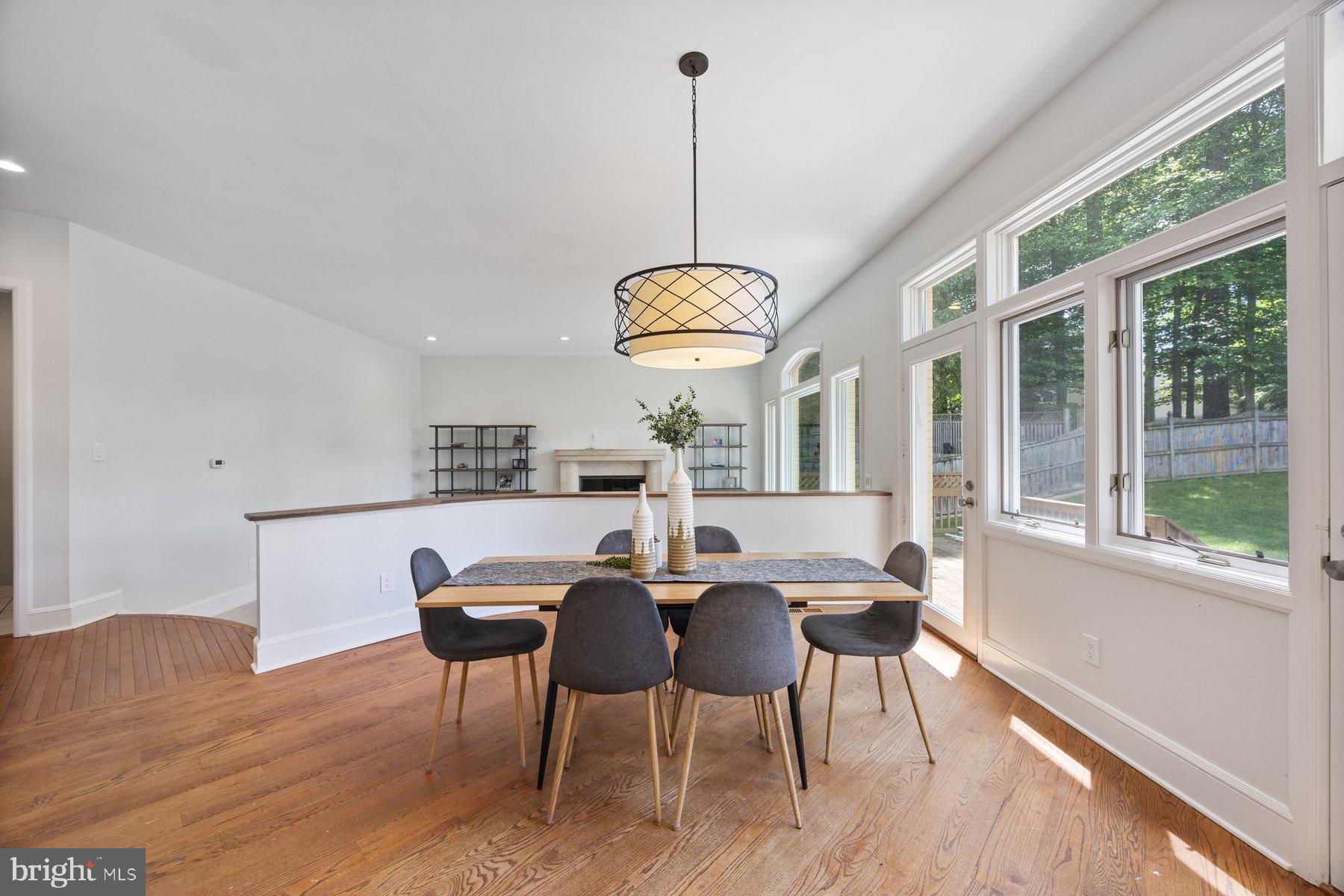 BURNING TREE VALLEY - Residential