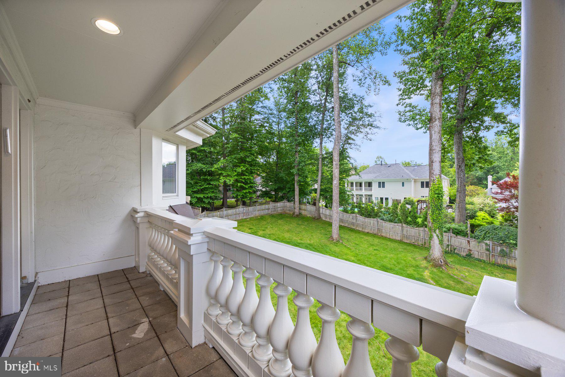 BURNING TREE VALLEY - Residential