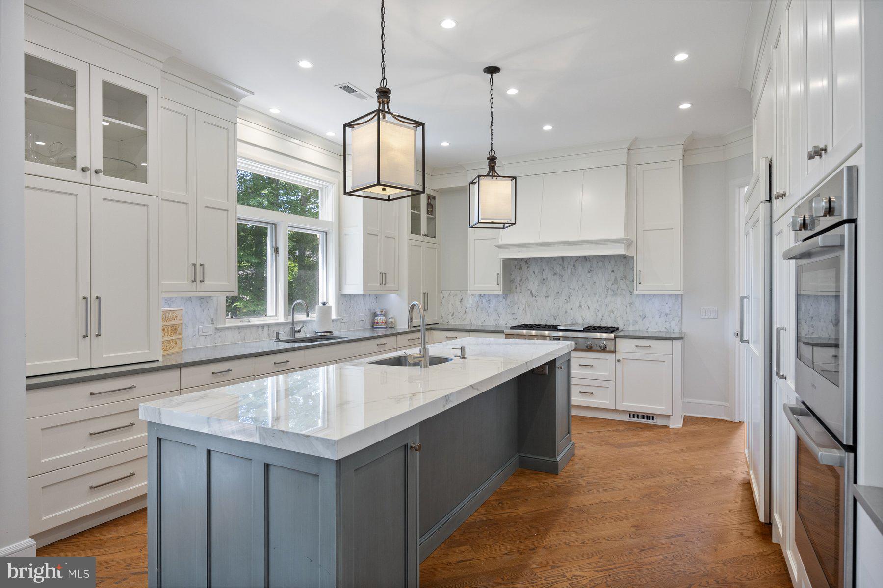 BURNING TREE VALLEY - Residential