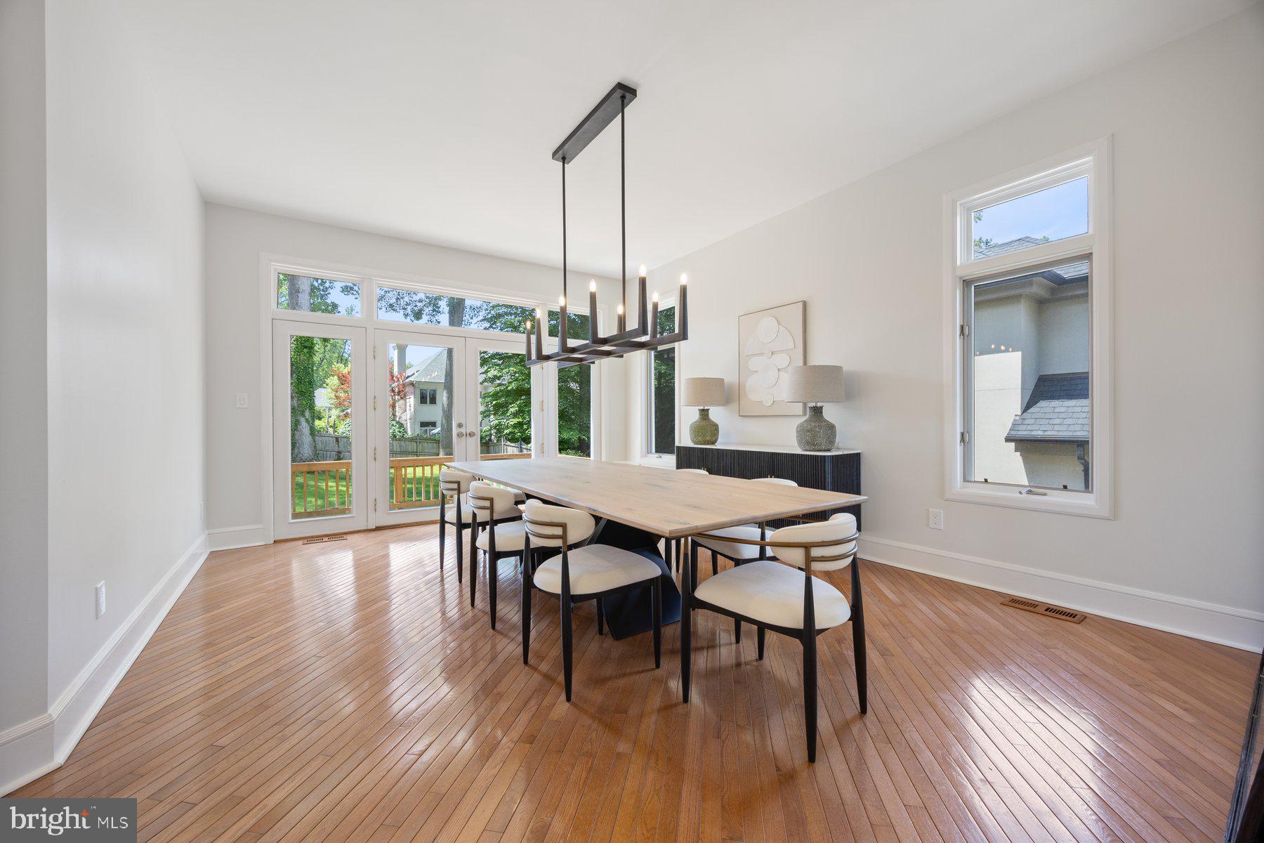 BURNING TREE VALLEY - Residential