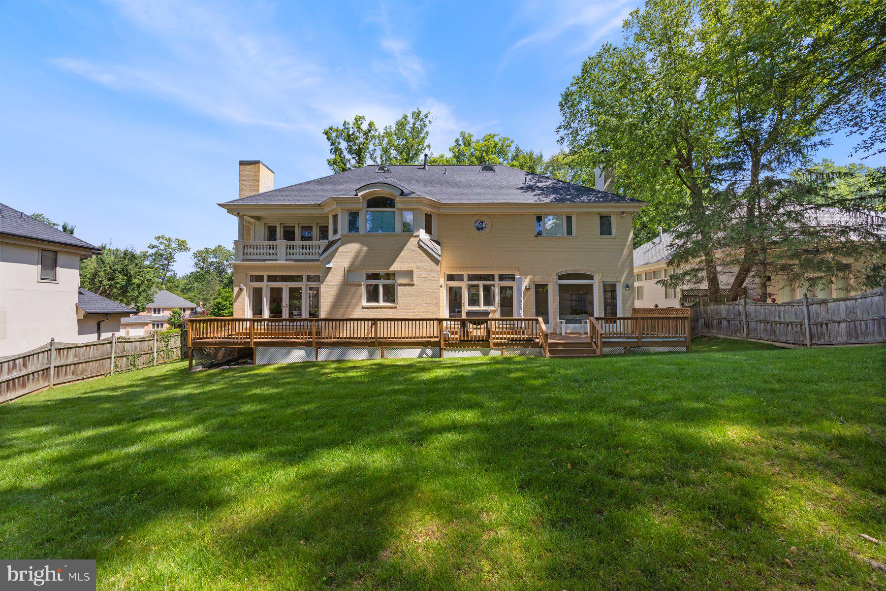 BURNING TREE VALLEY - Residential