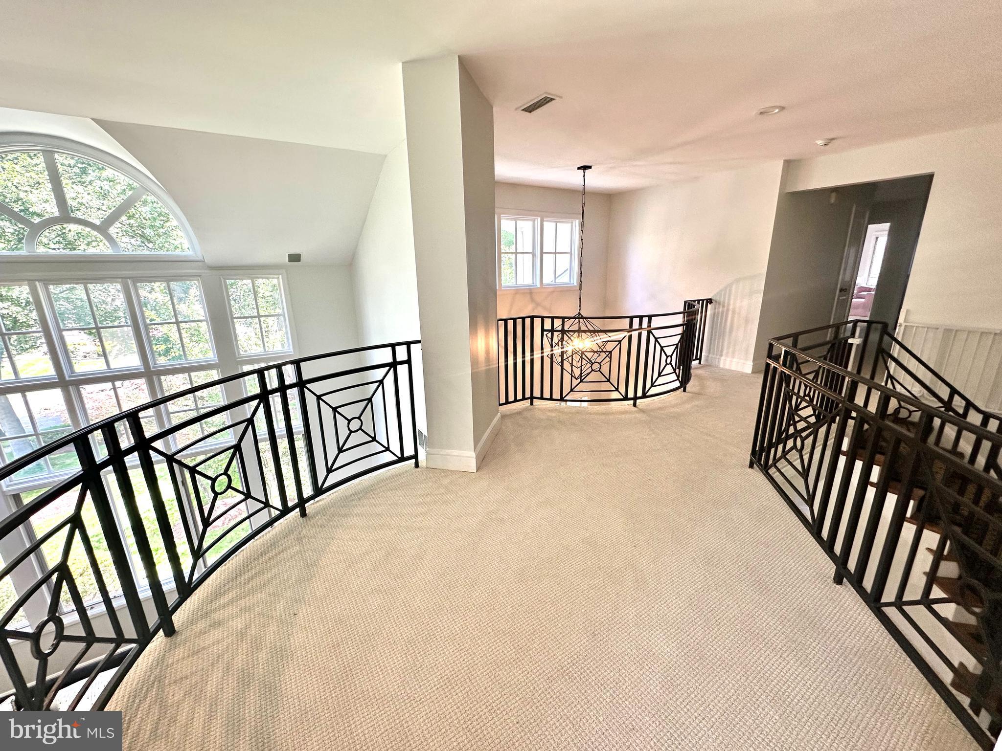 BURNING TREE VALLEY - Residential