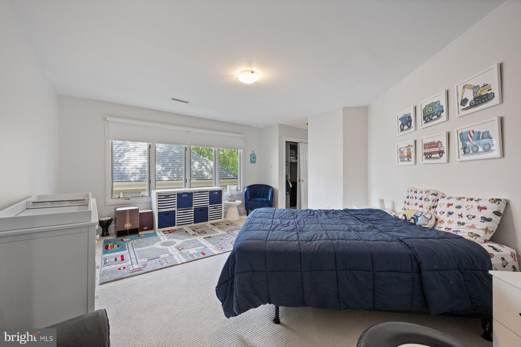 BURNING TREE VALLEY - Residential