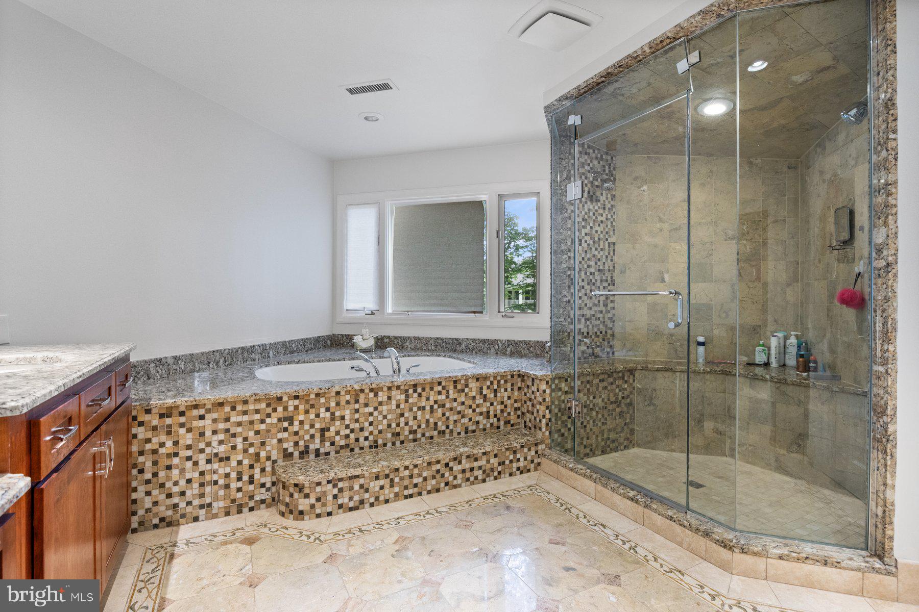 BURNING TREE VALLEY - Residential