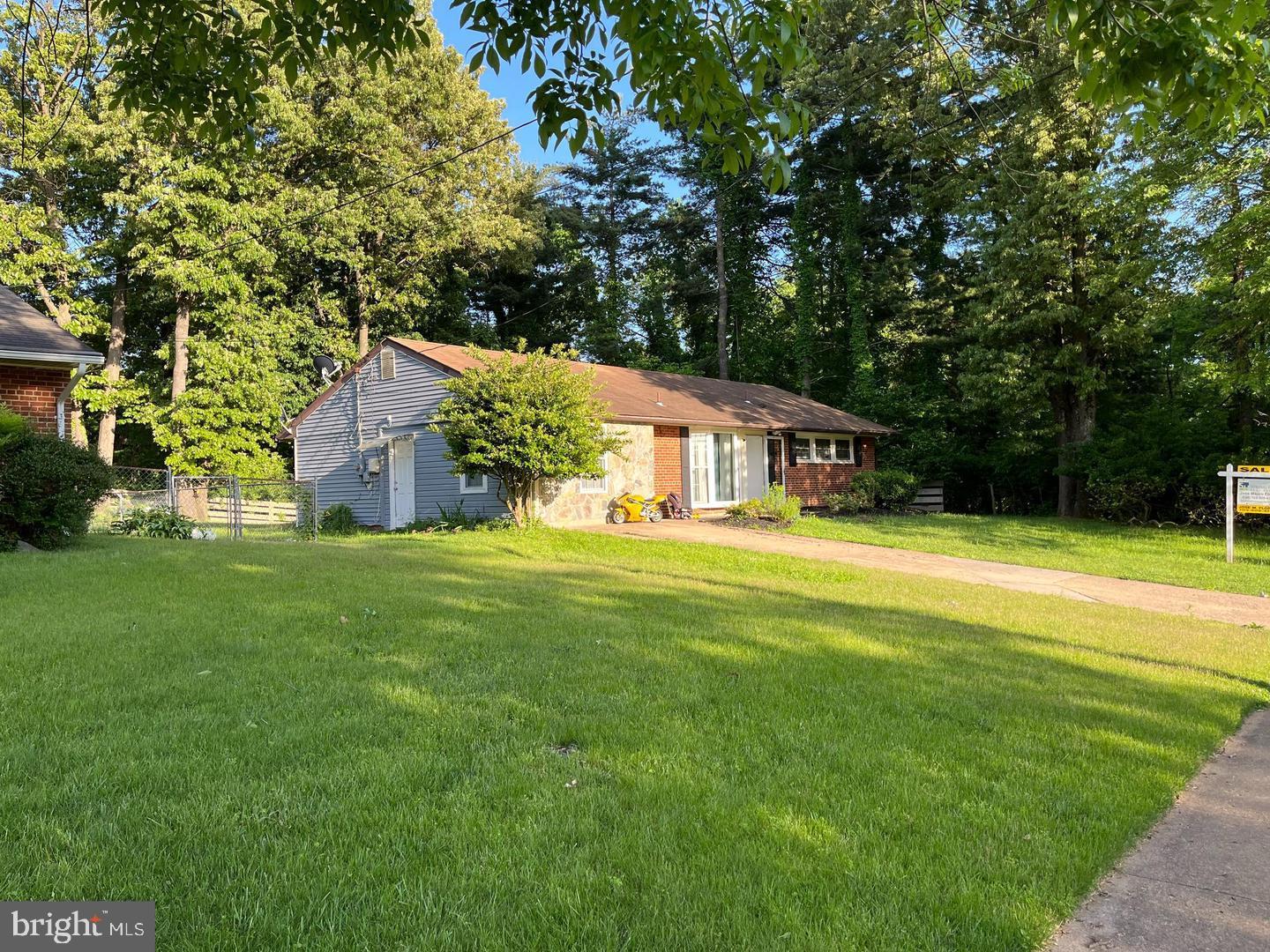 EDSALL PARK - Residential