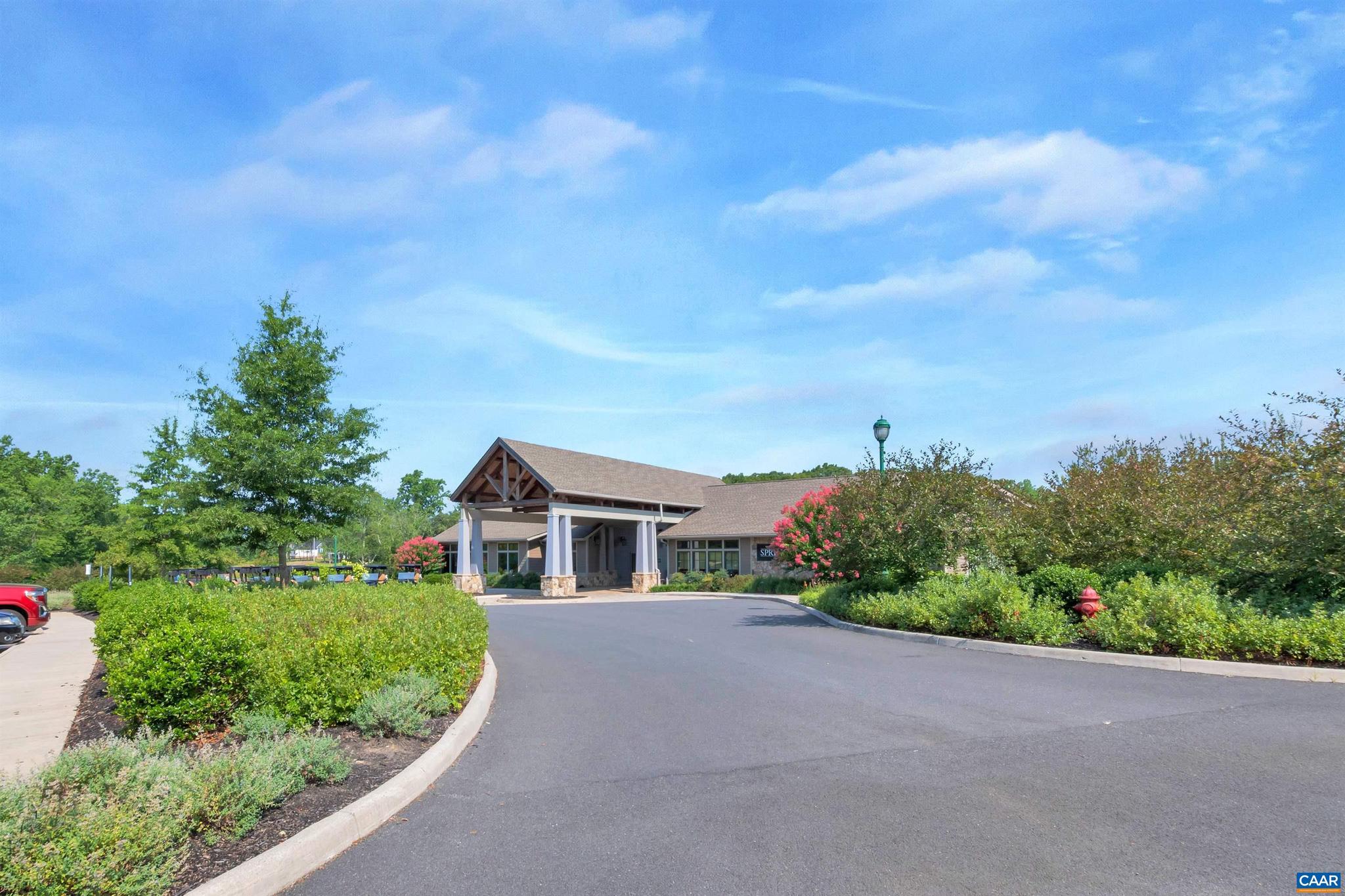 SPRING CREEK - Residential