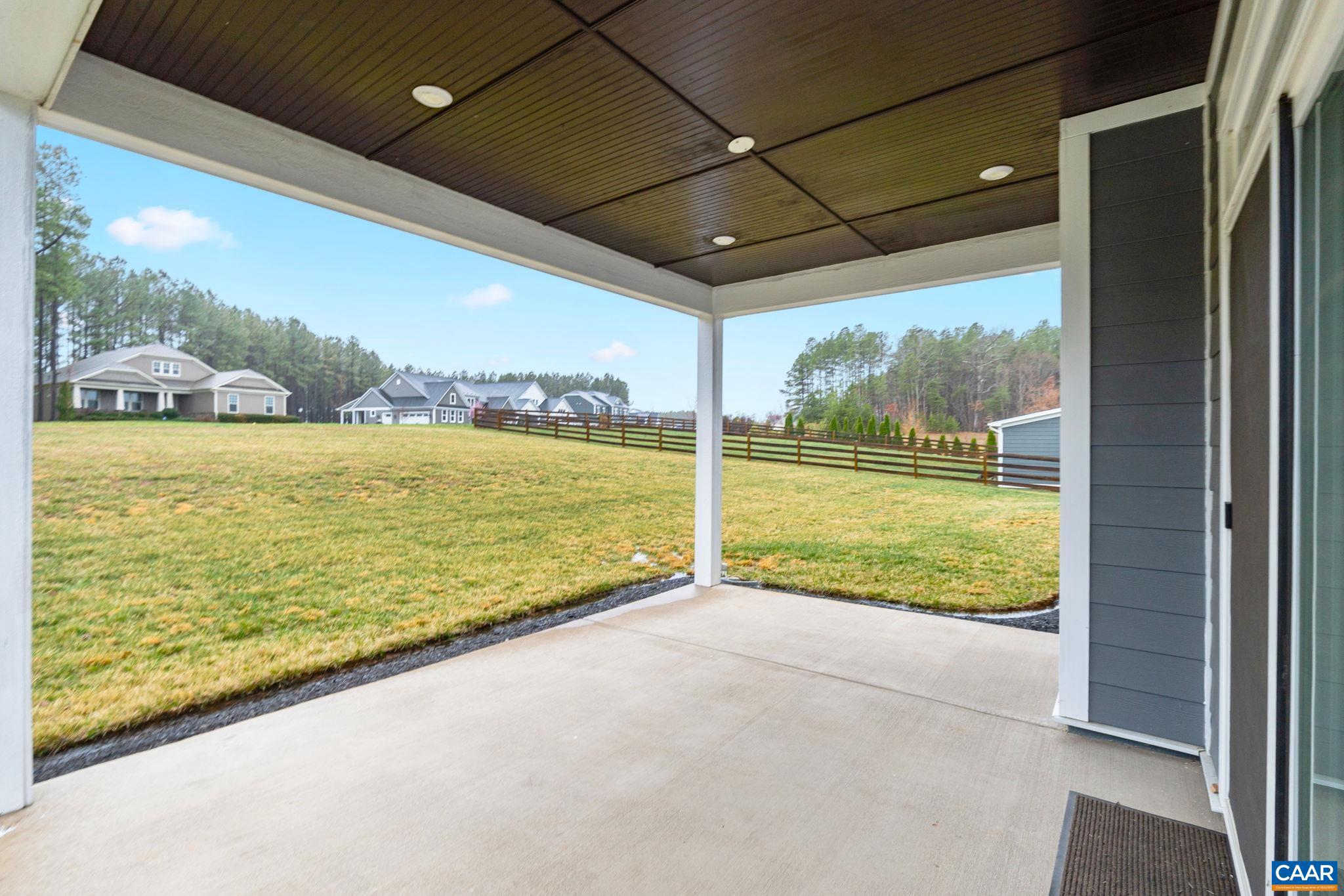 SPRING CREEK - Residential