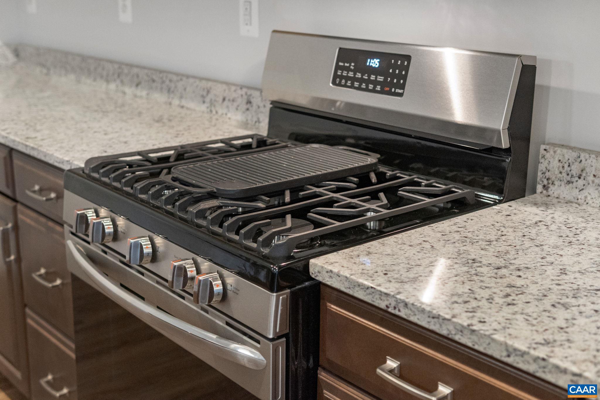 SPRING CREEK - Residential