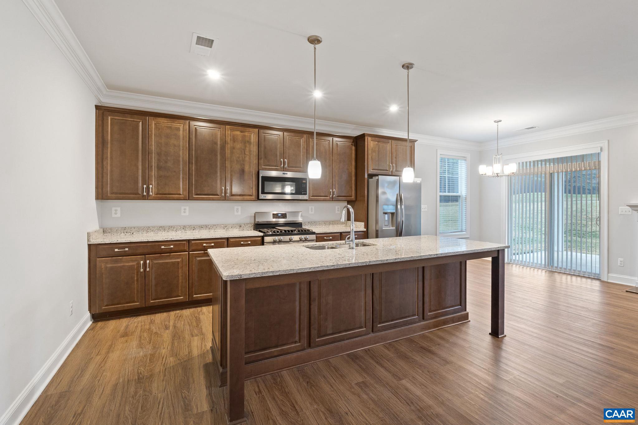 SPRING CREEK - Residential