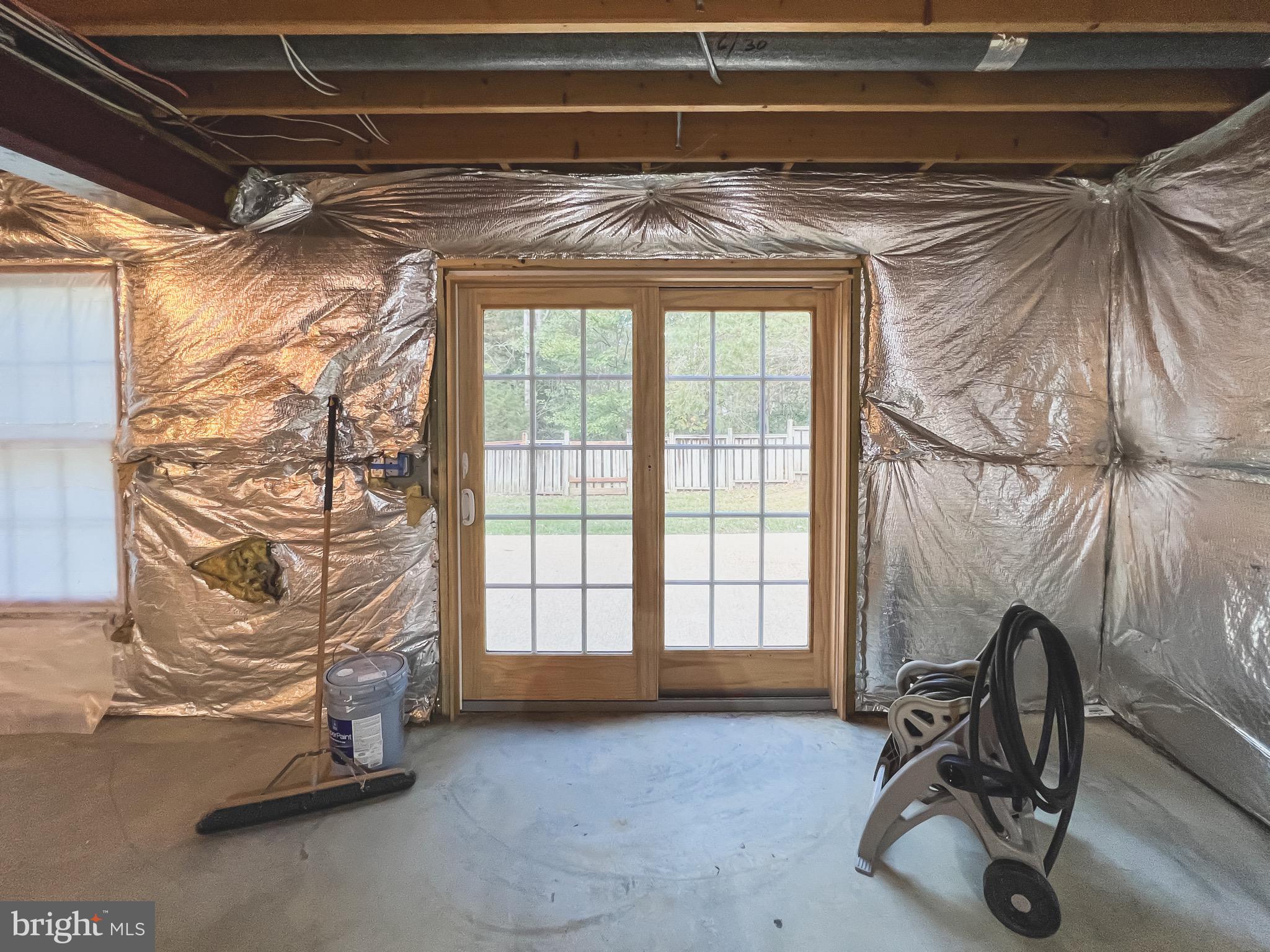 TOWN CREEK MANOR - Residential