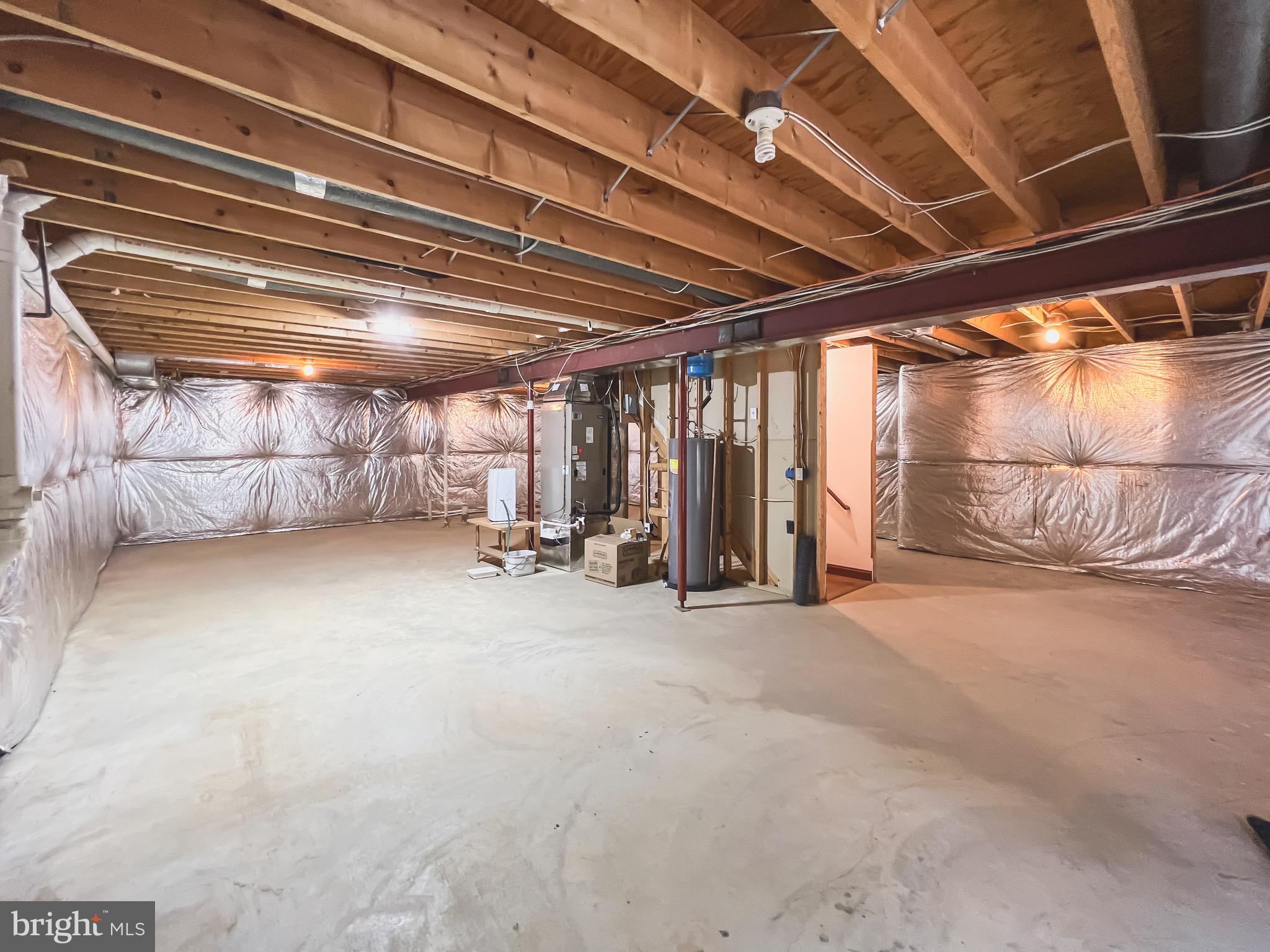 TOWN CREEK MANOR - Residential