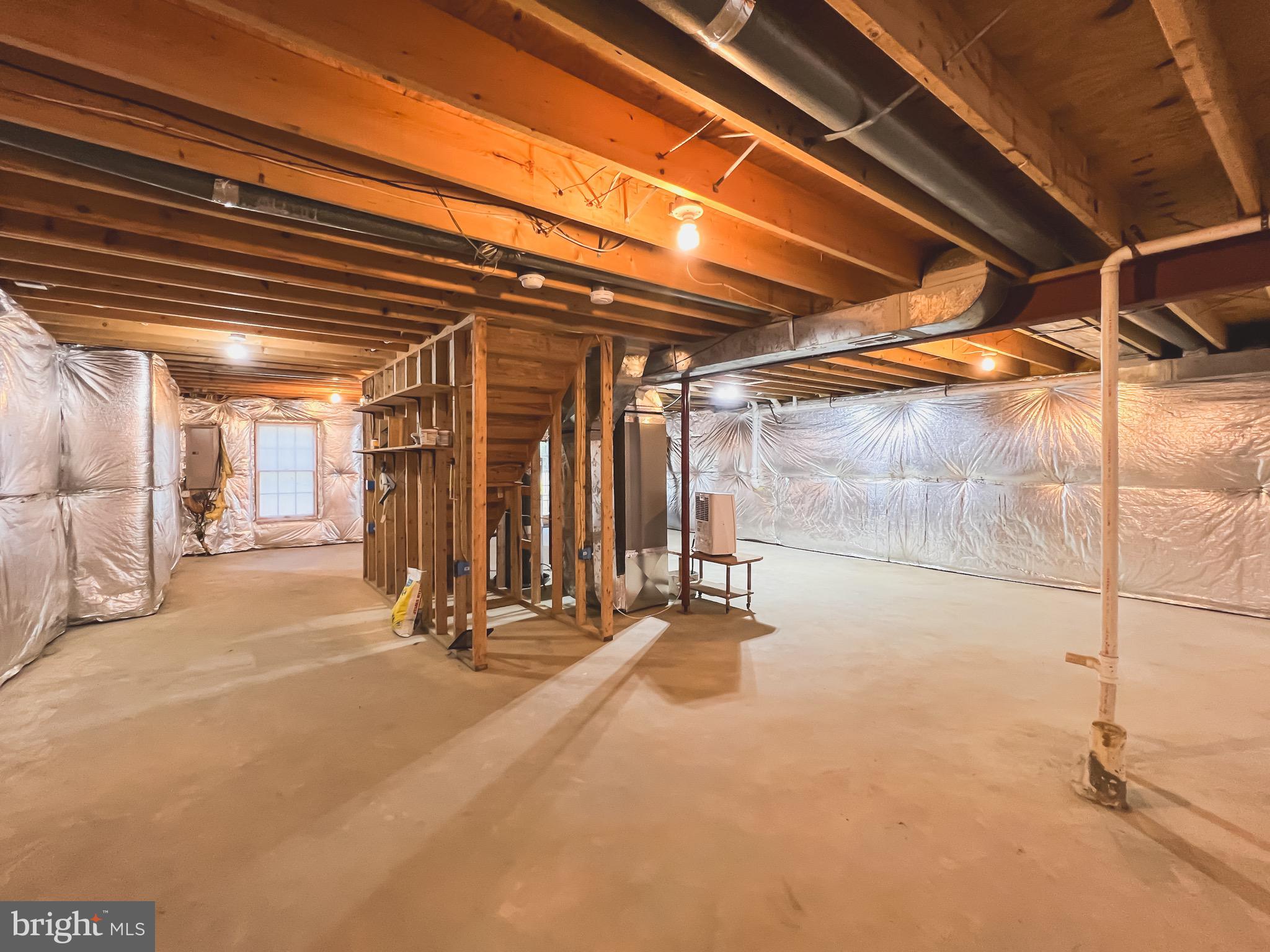 TOWN CREEK MANOR - Residential