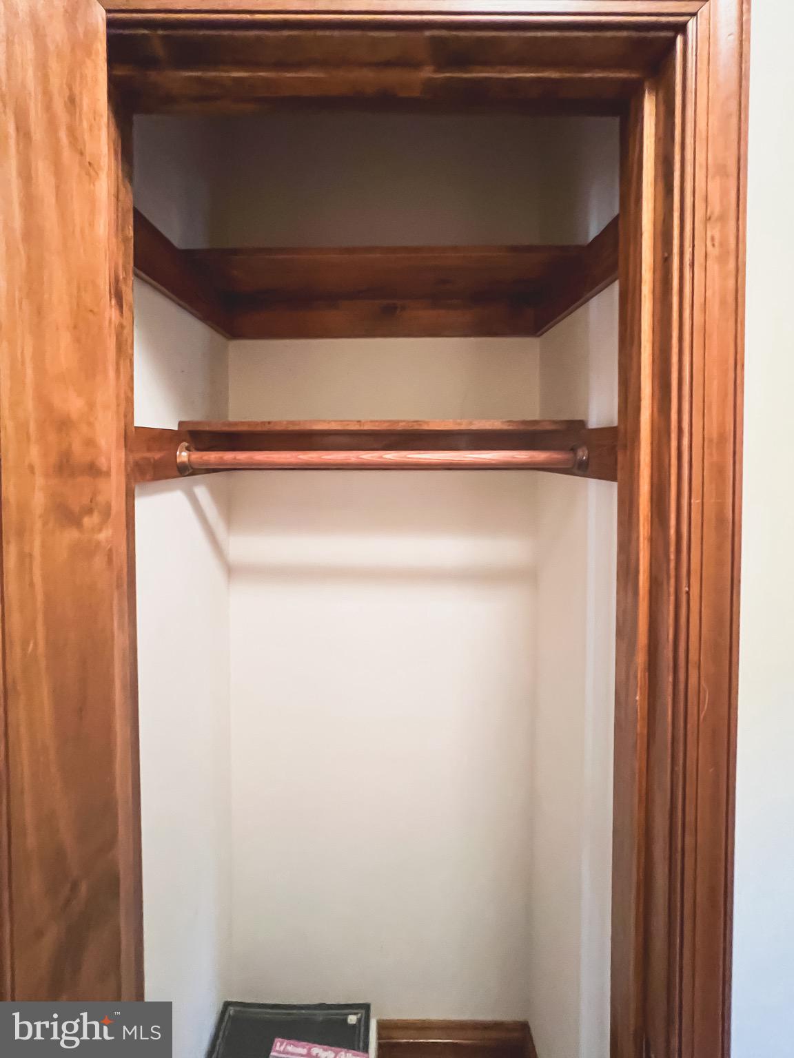 TOWN CREEK MANOR - Residential