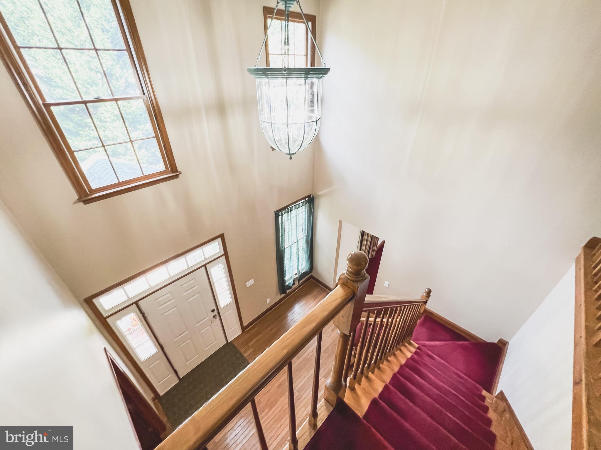 TOWN CREEK MANOR - Residential