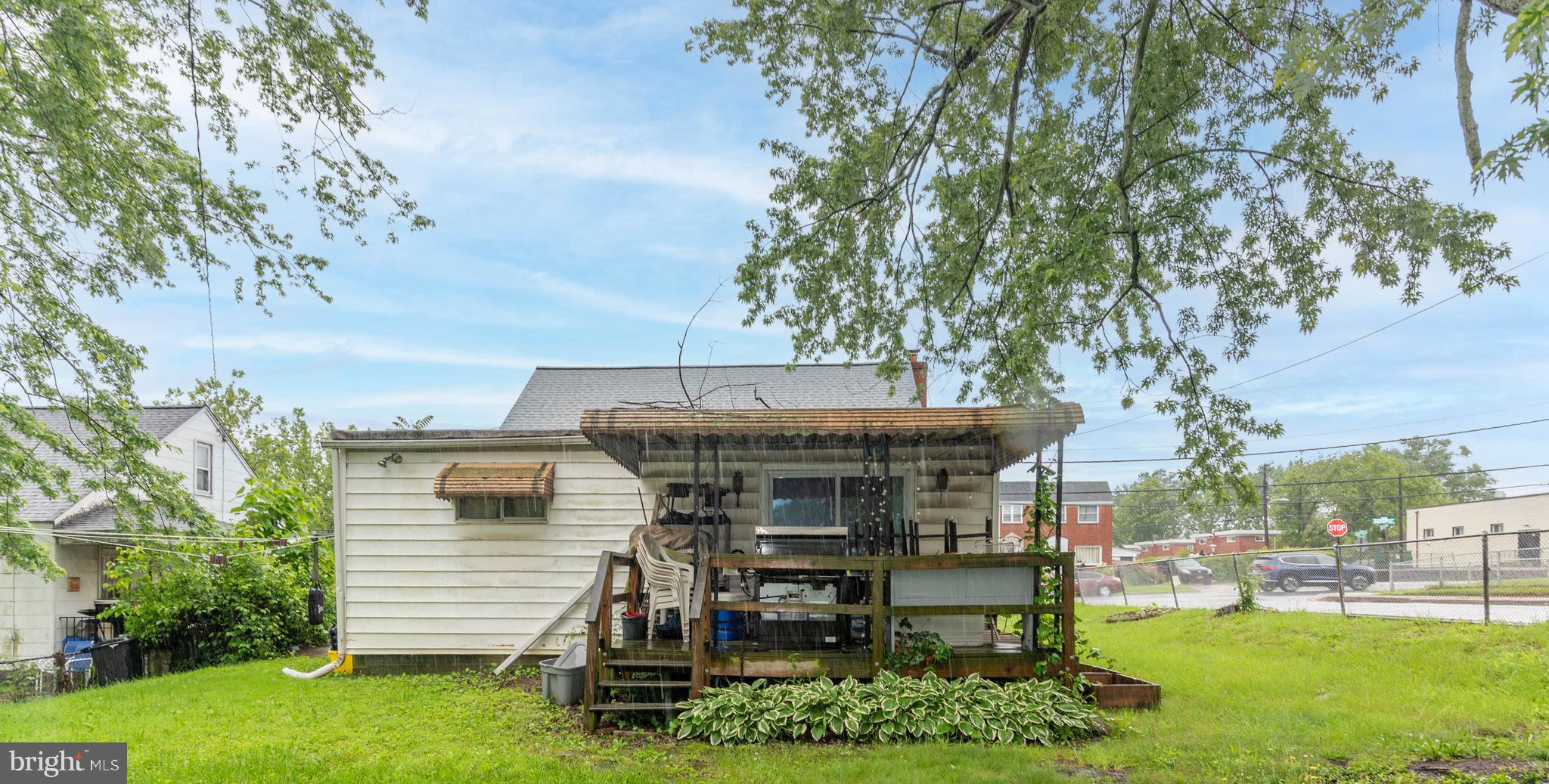 FRANKFORD - Residential
