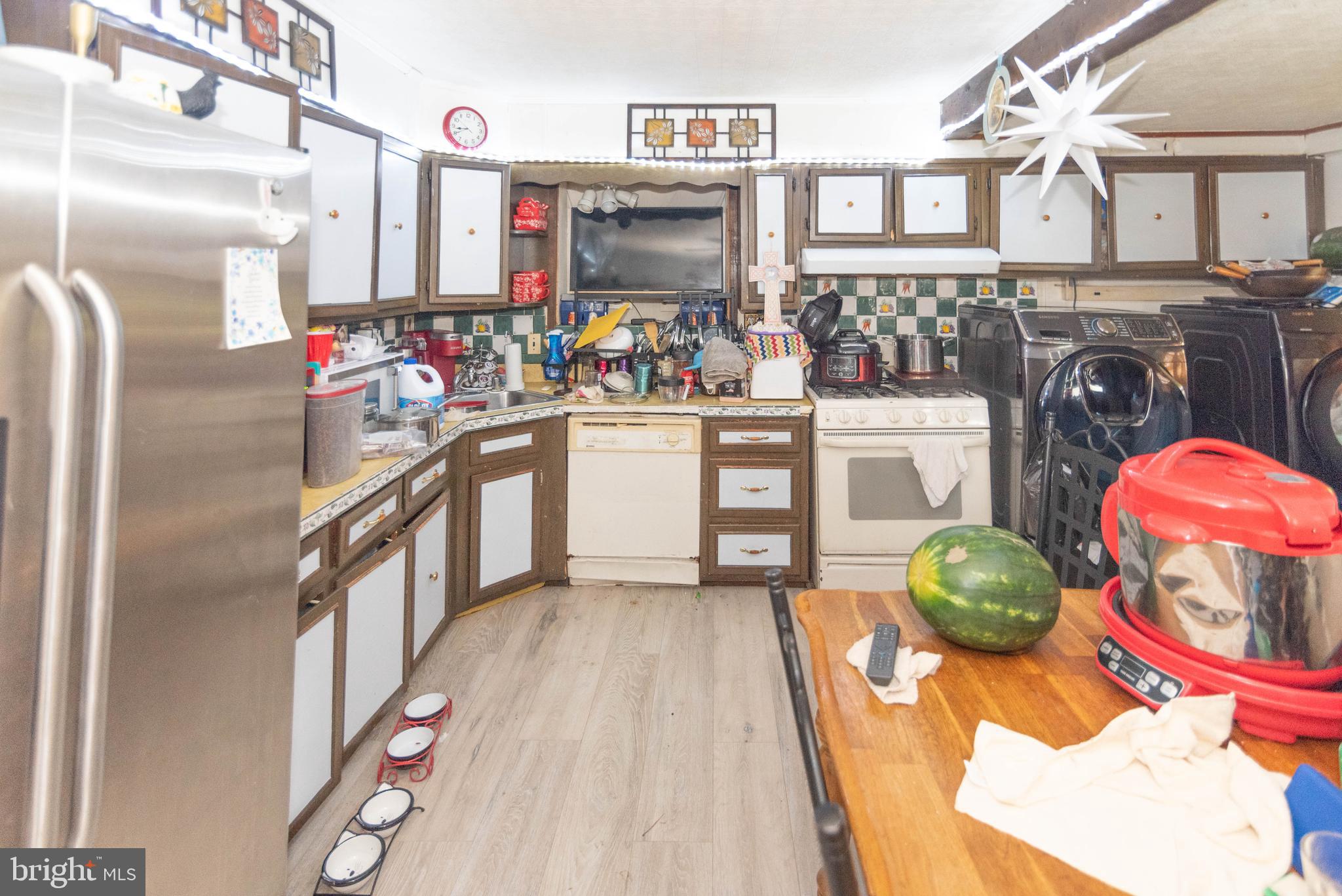 FRANKFORD - Residential