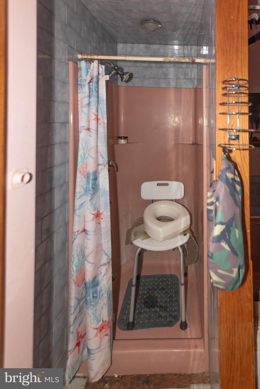 FRANKFORD - Residential