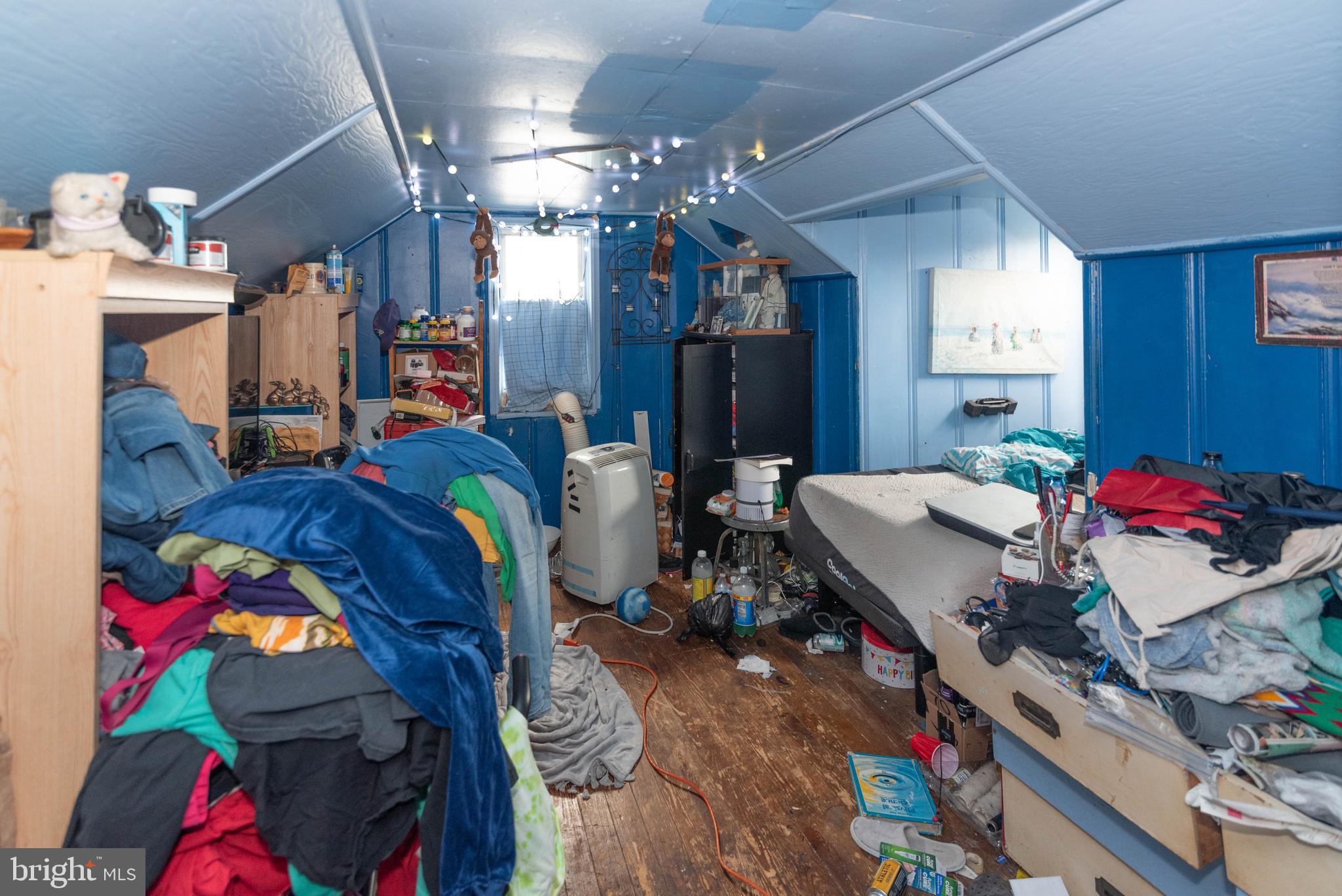FRANKFORD - Residential