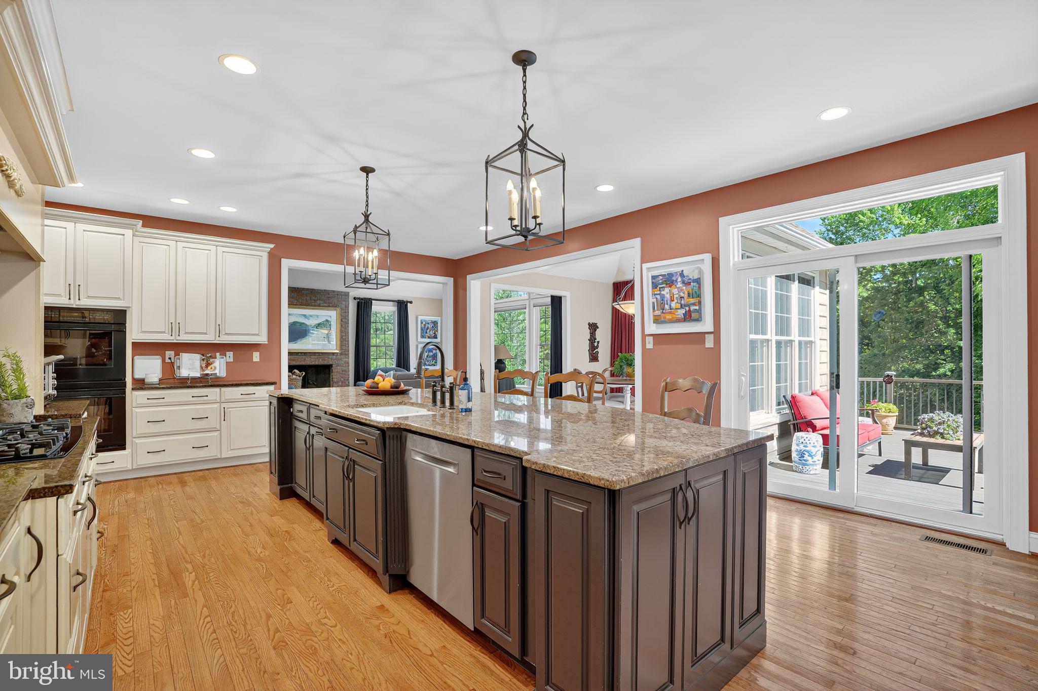 CHANTILLY FARM - Residential