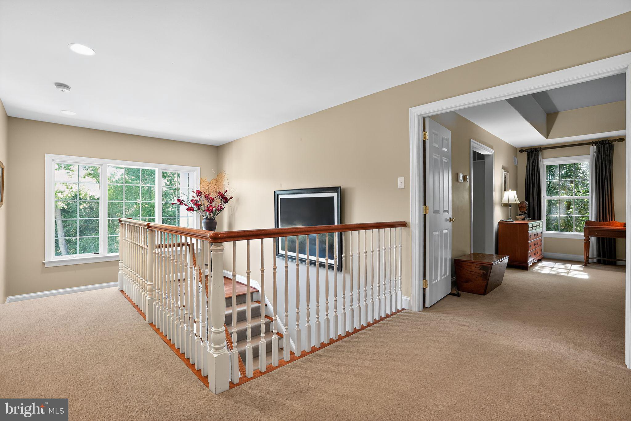 CHANTILLY FARM - Residential