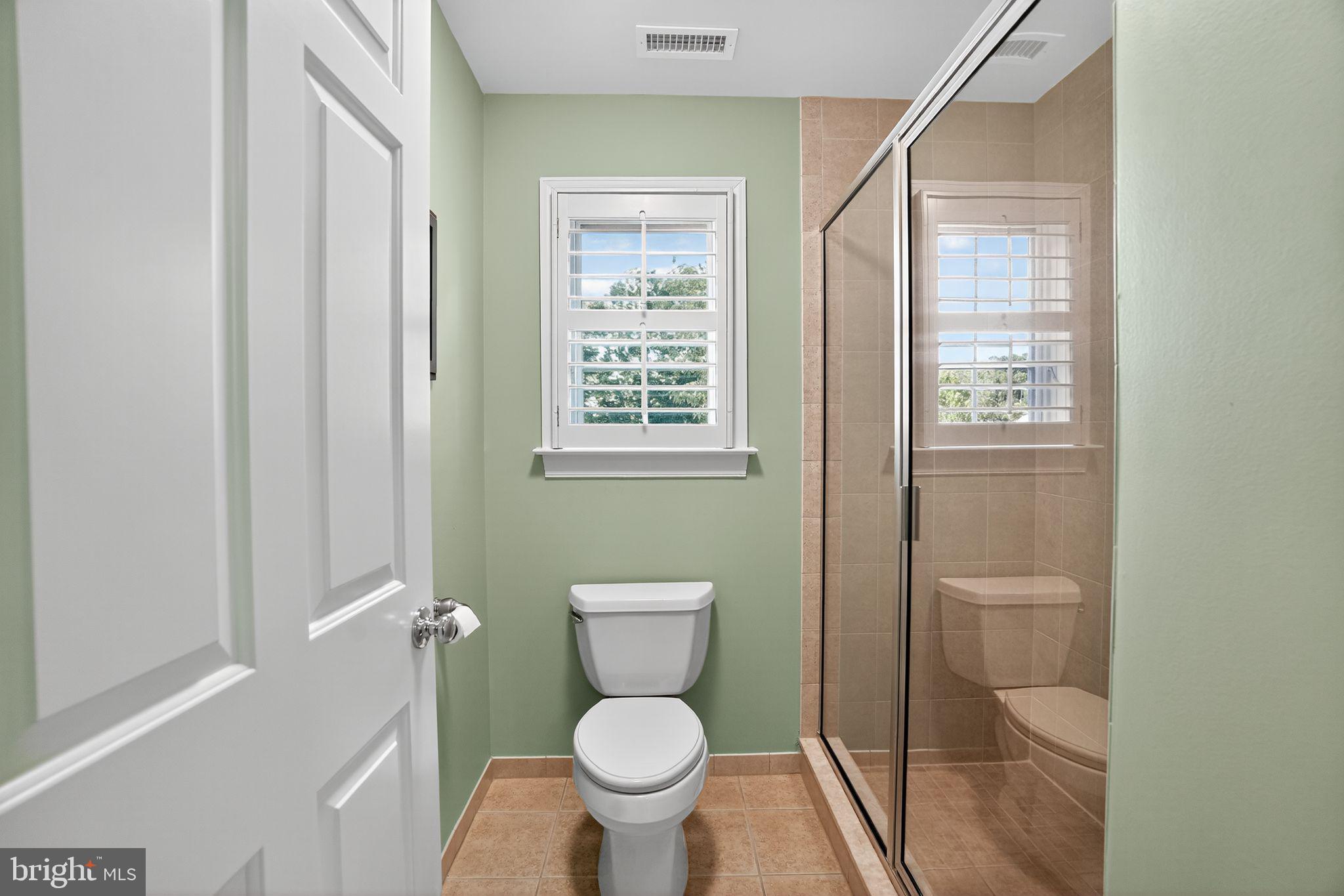 CHANTILLY FARM - Residential