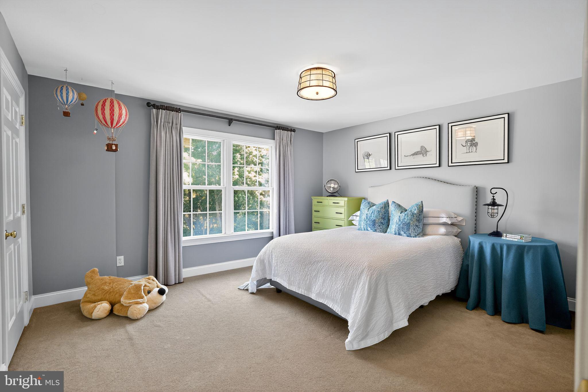 CHANTILLY FARM - Residential