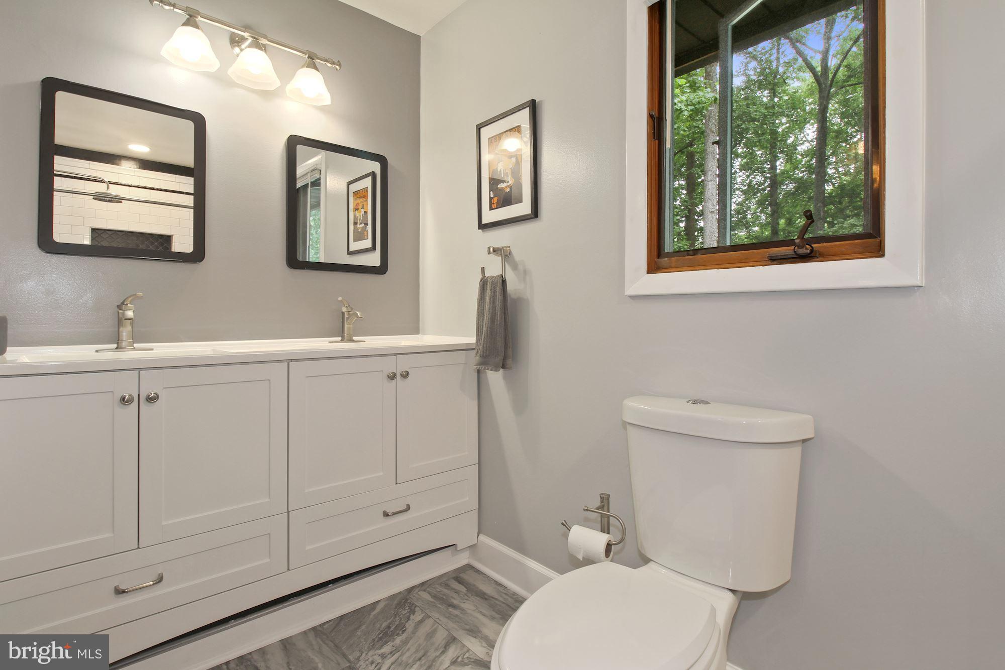 WOODLORE - Residential