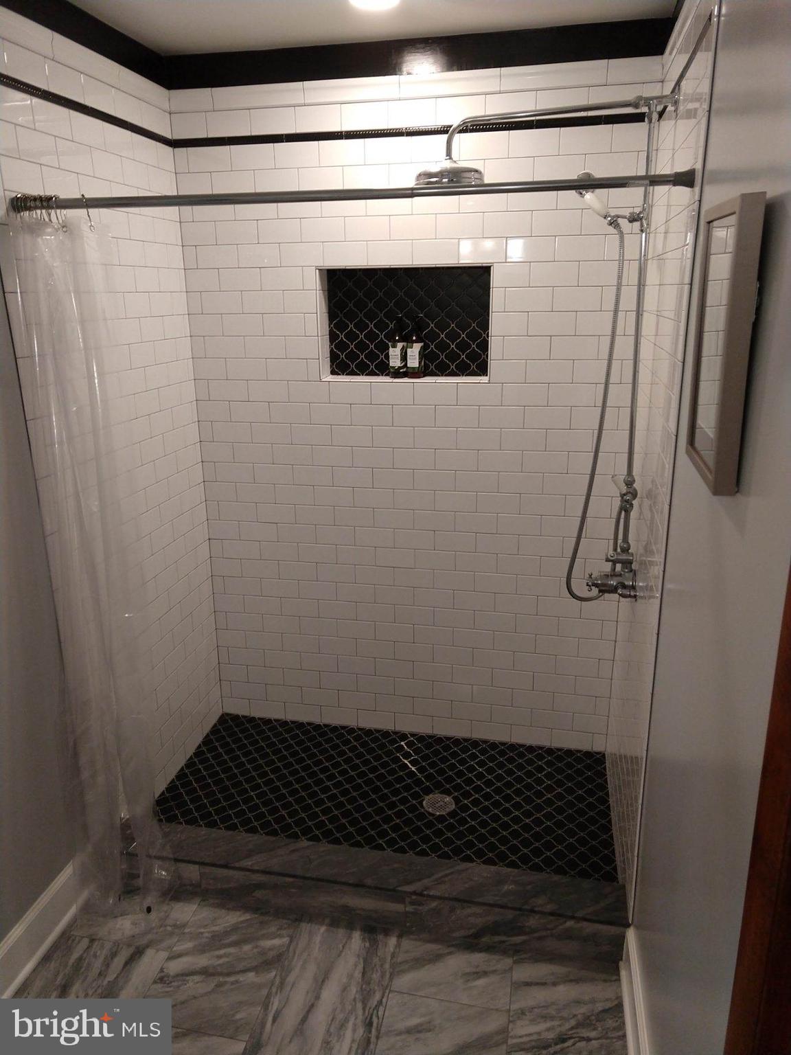 WOODLORE - Residential