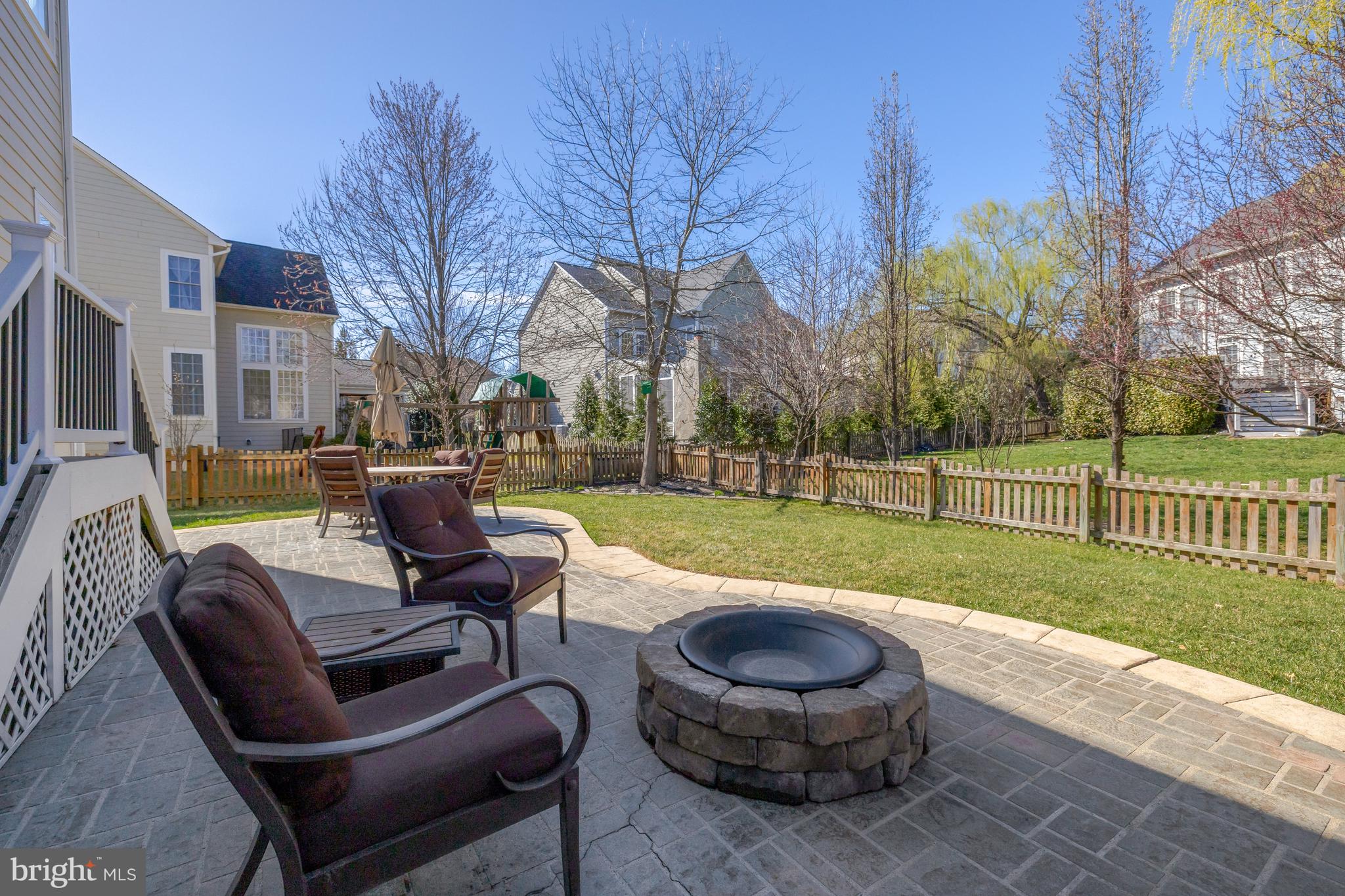 BROADLANDS SOUTH - Residential