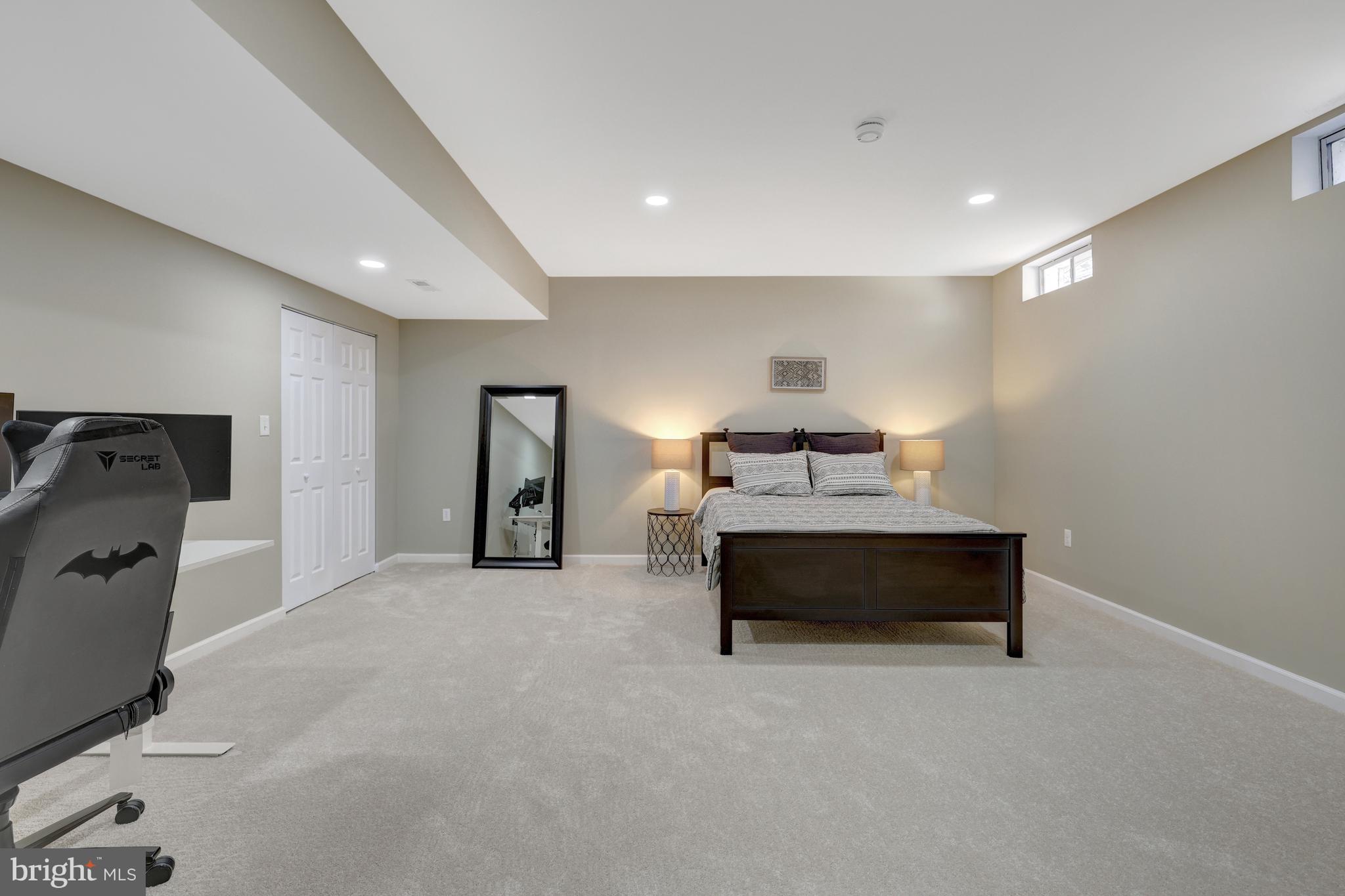 BROADLANDS SOUTH - Residential