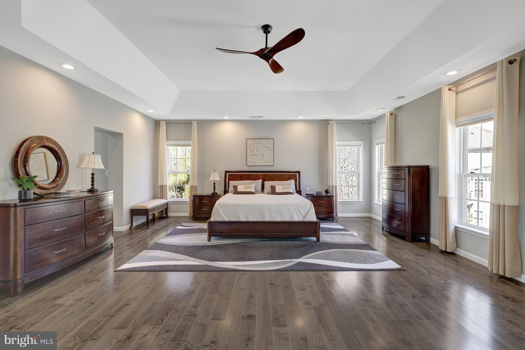 BROADLANDS SOUTH - Residential