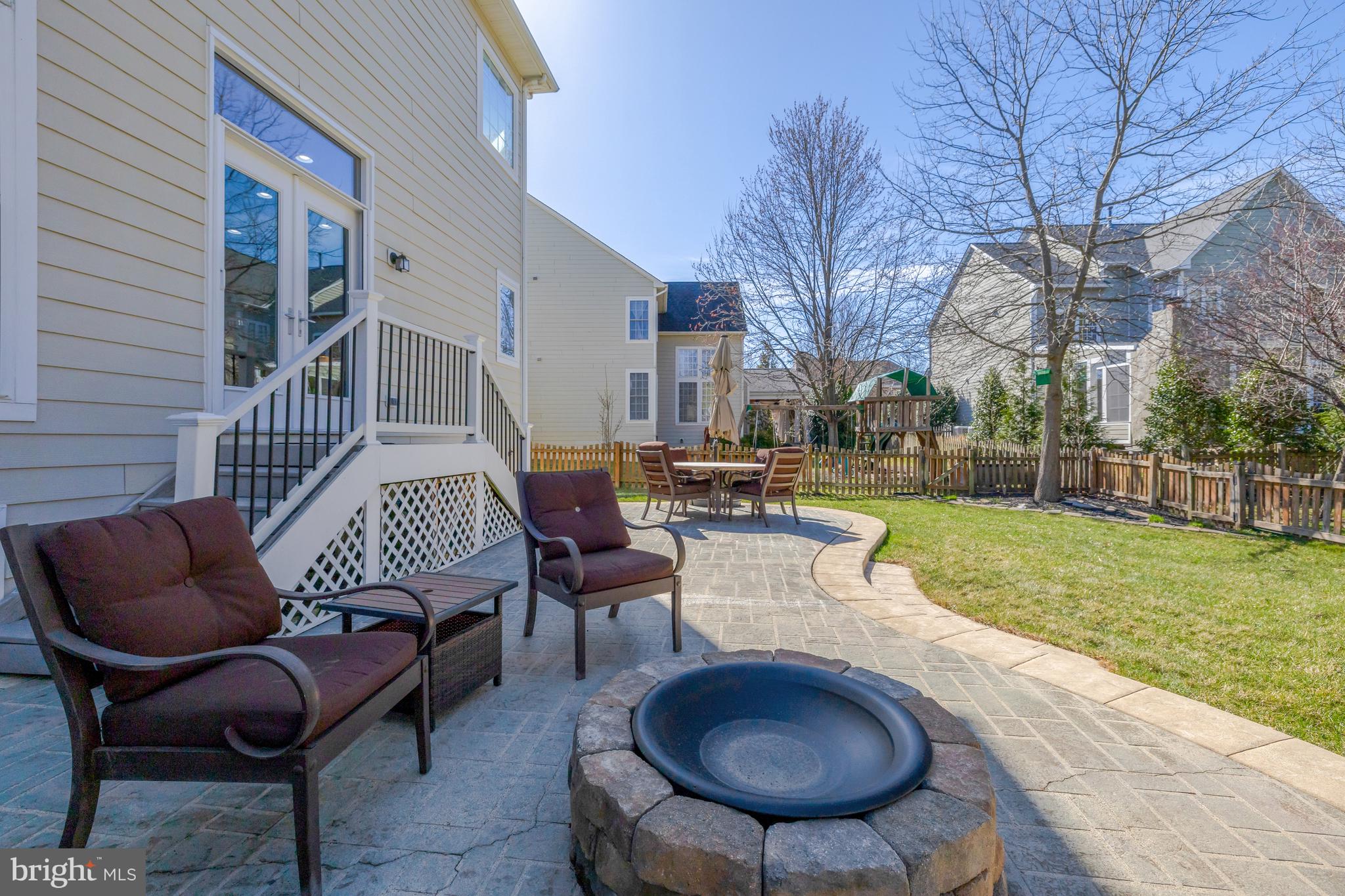 BROADLANDS SOUTH - Residential