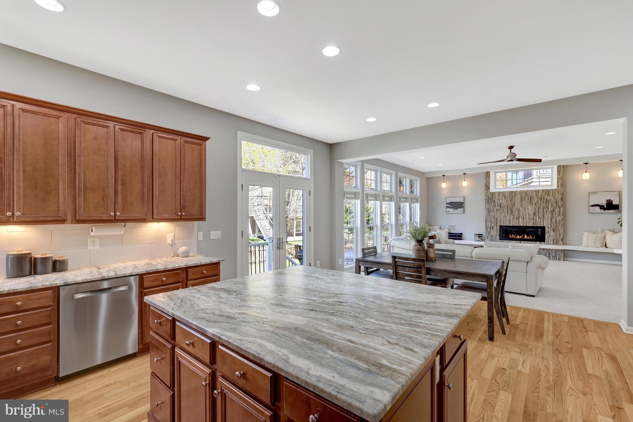 BROADLANDS SOUTH - Residential