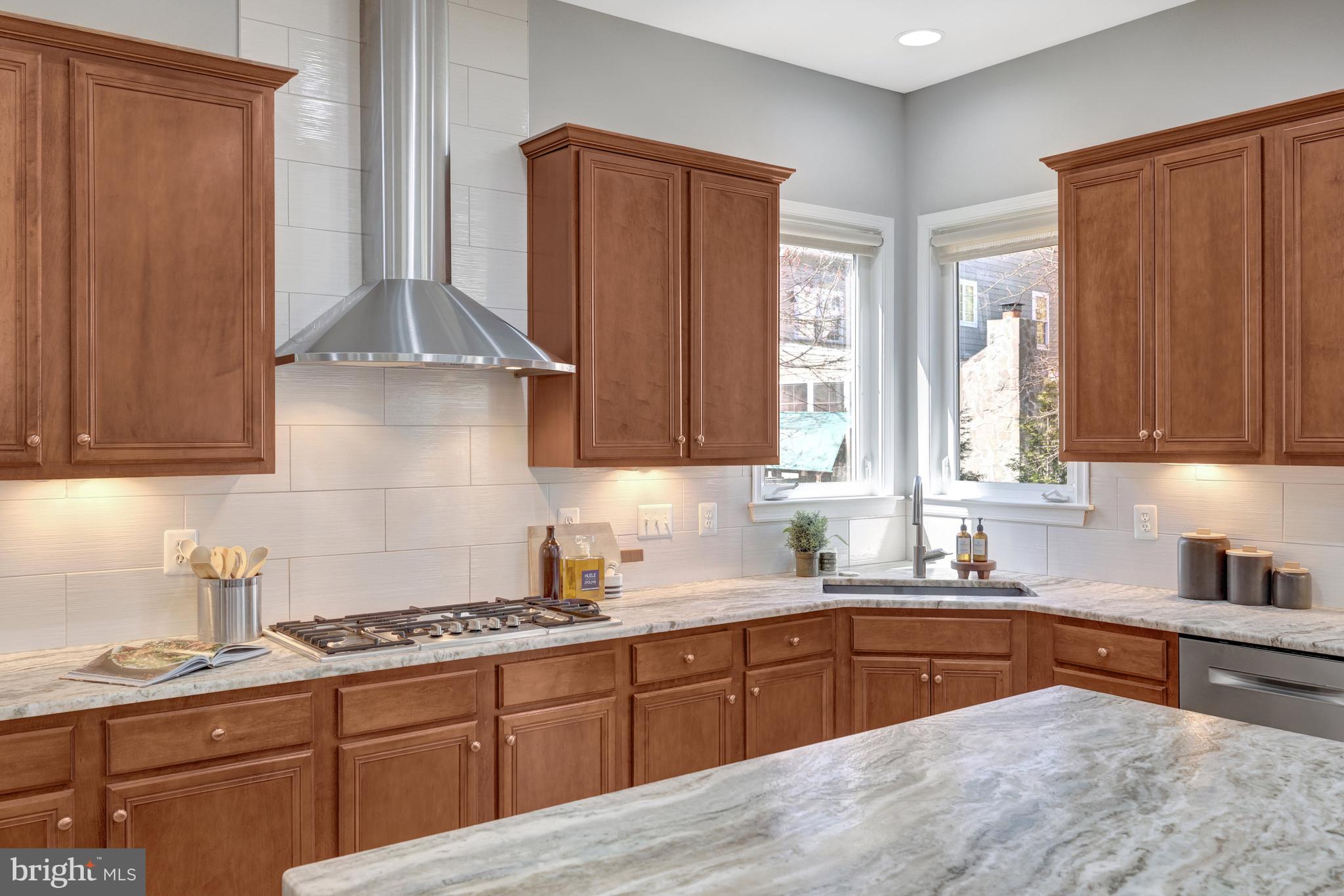 BROADLANDS SOUTH - Residential