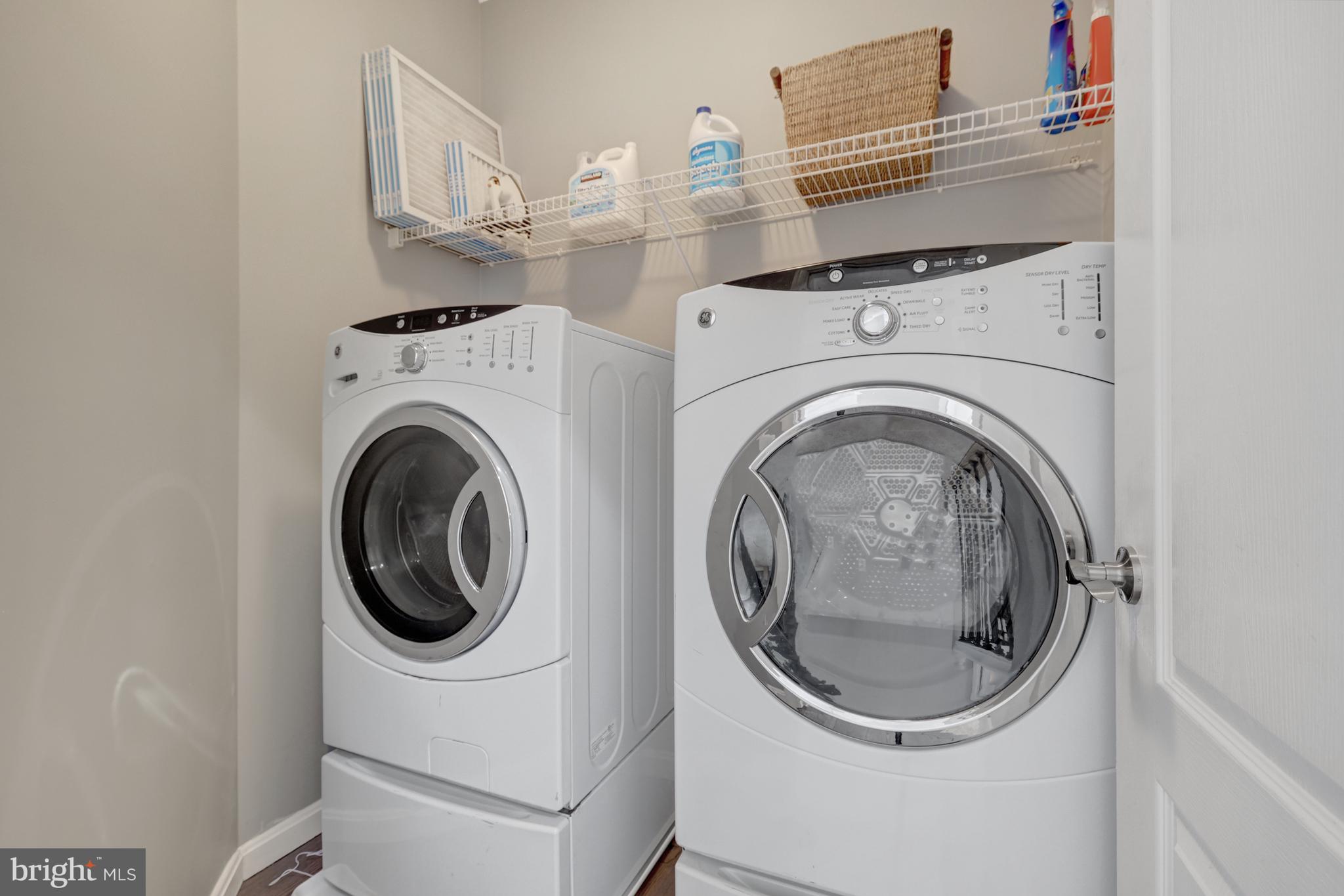 BROADLANDS SOUTH - Residential