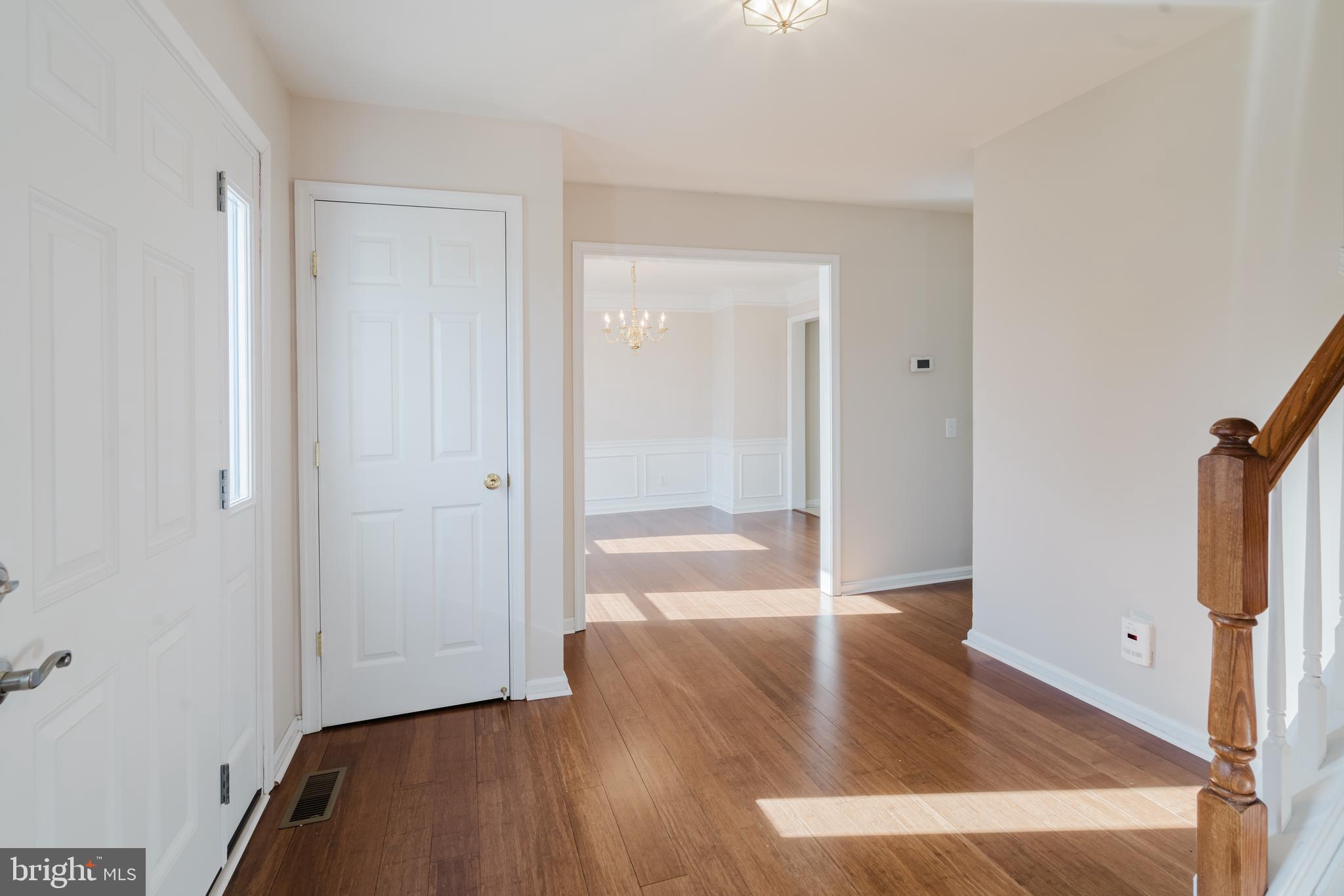 MIDDLE RUN CROSSIN - Residential