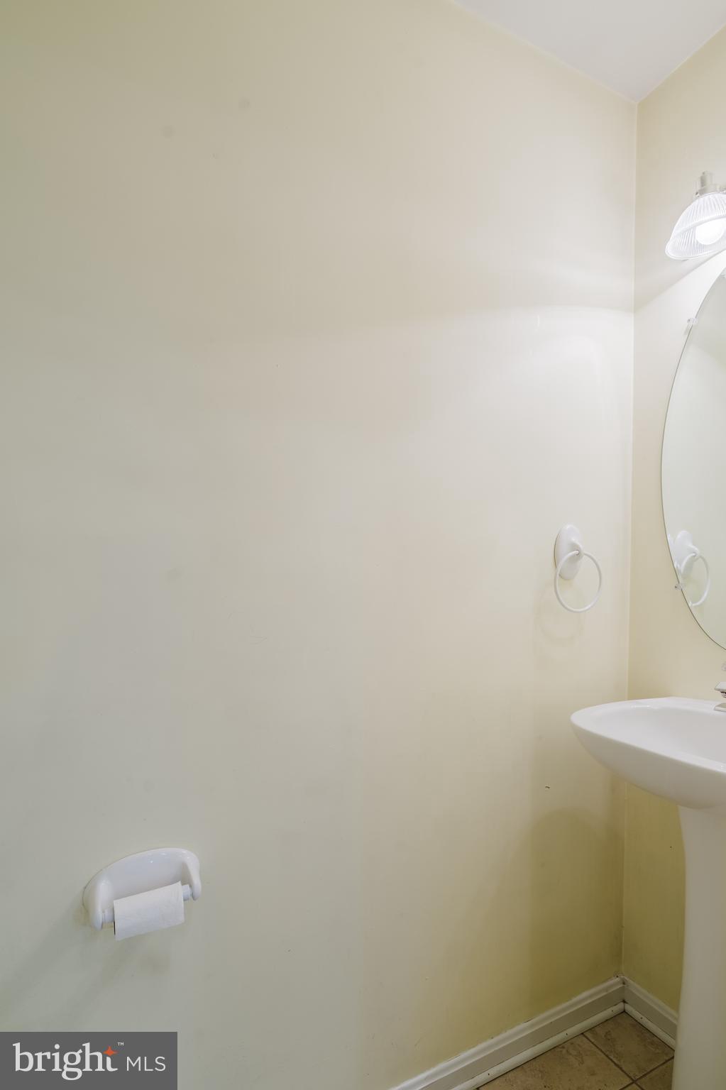 MIDDLE RUN CROSSIN - Residential