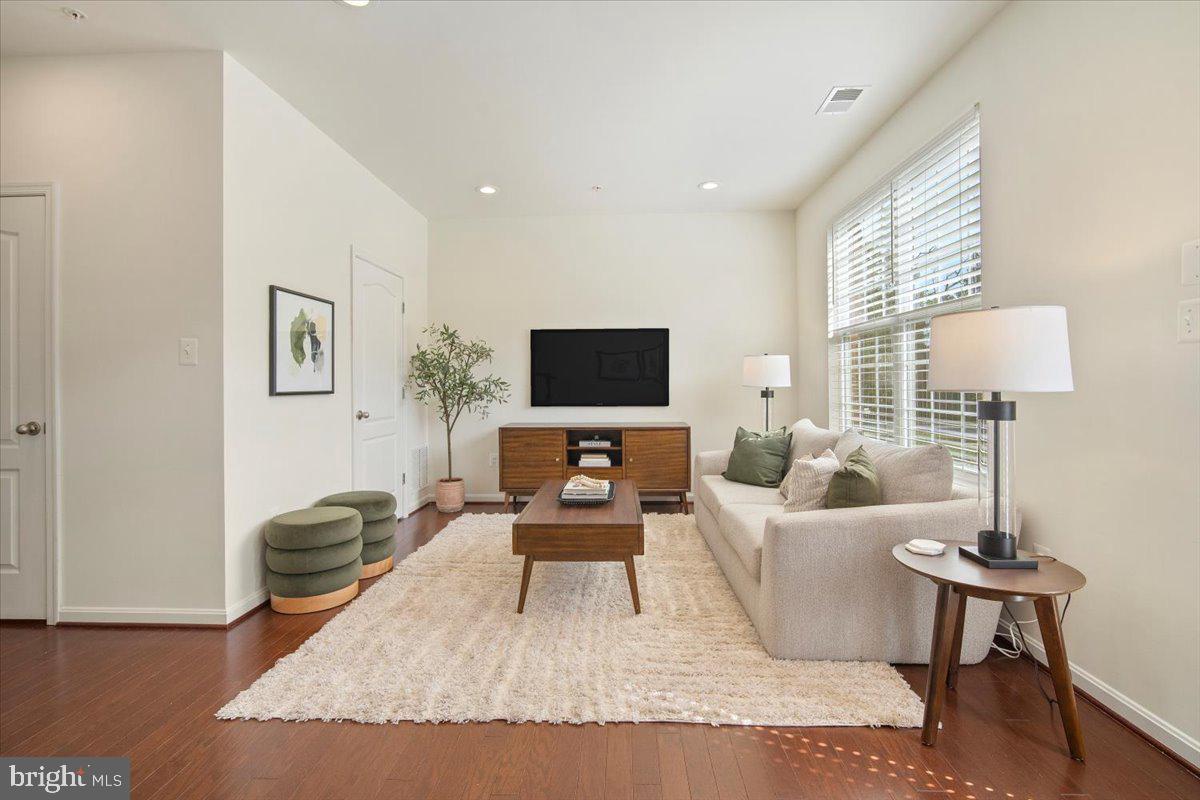 13233 GUILFORD RUN LANE