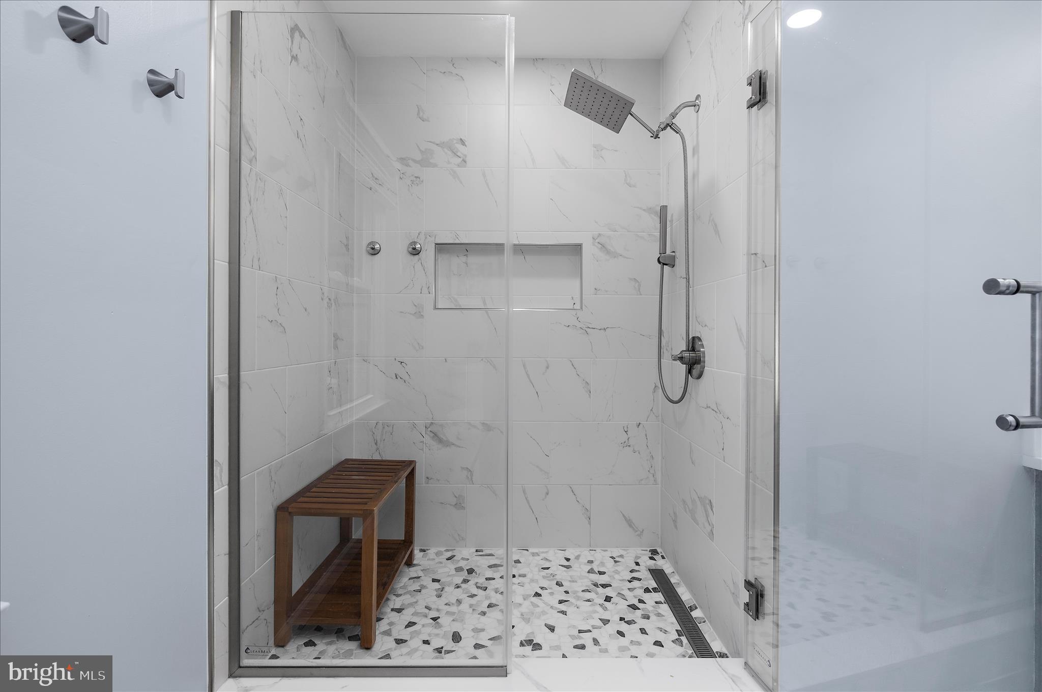 THE MEADOWS - Residential