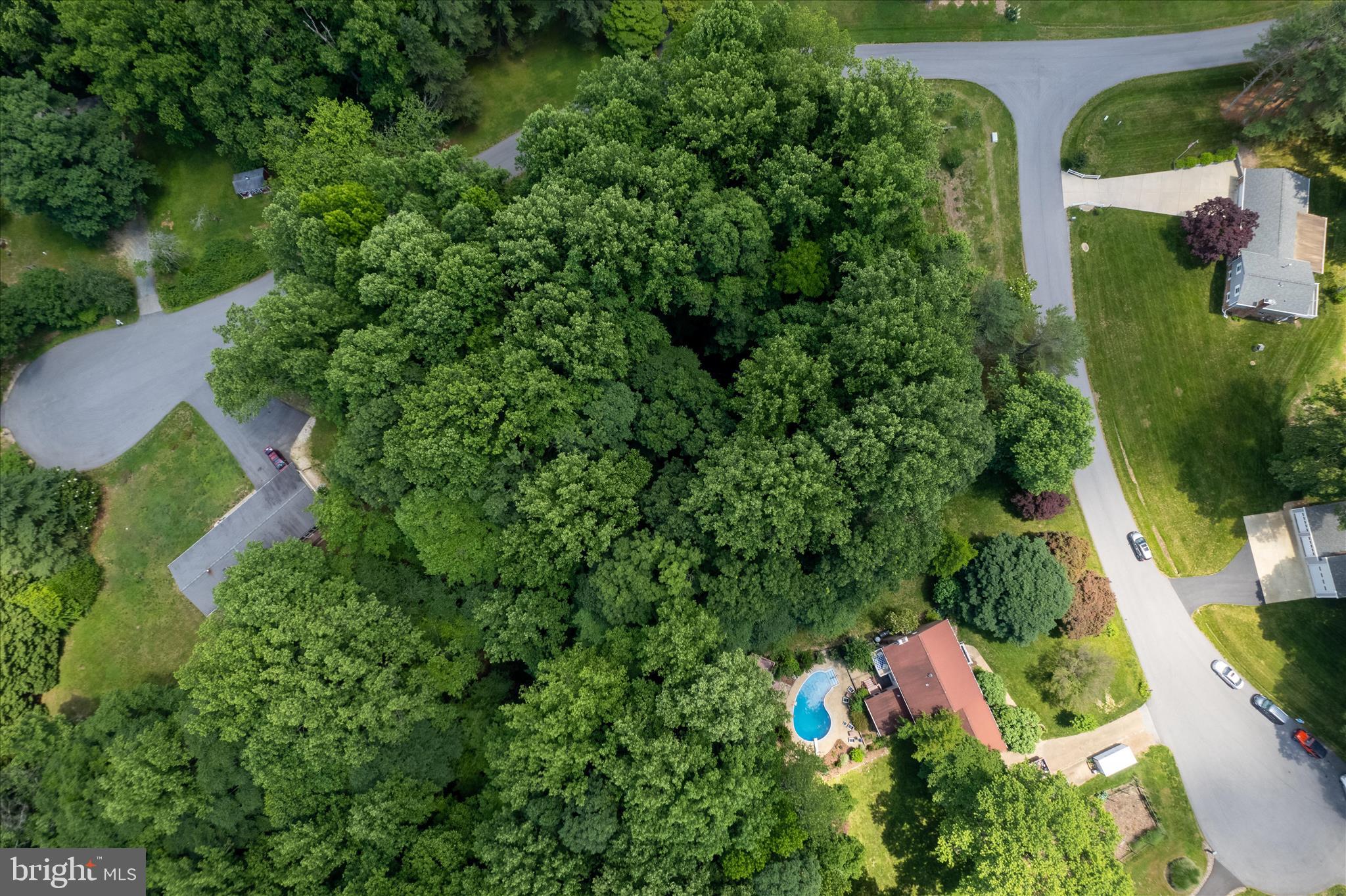 THE MEADOWS - Residential