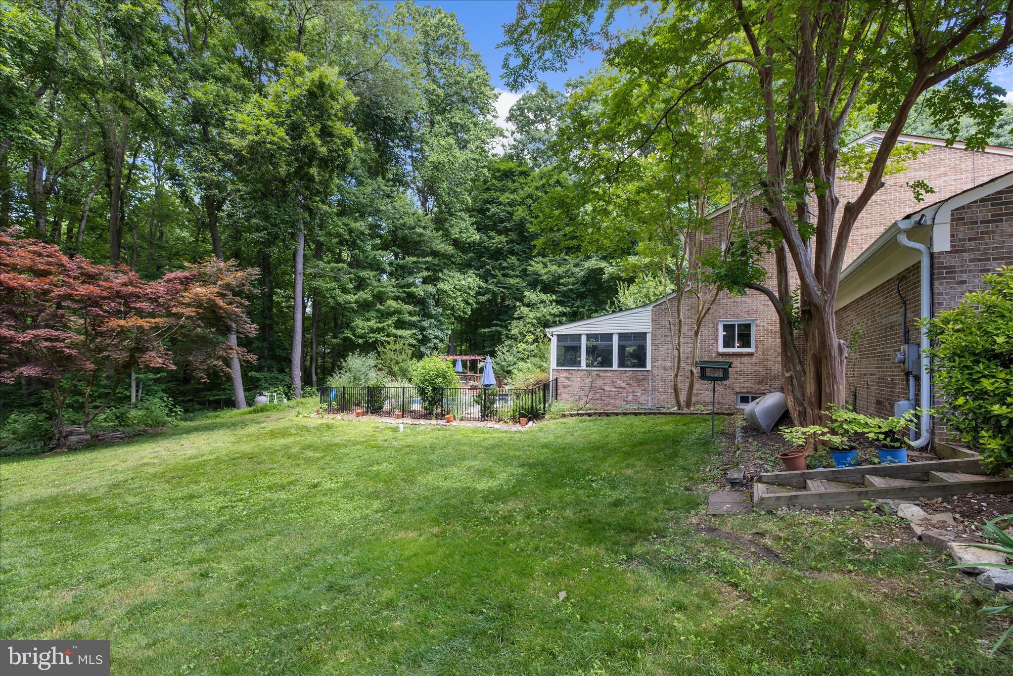 THE MEADOWS - Residential