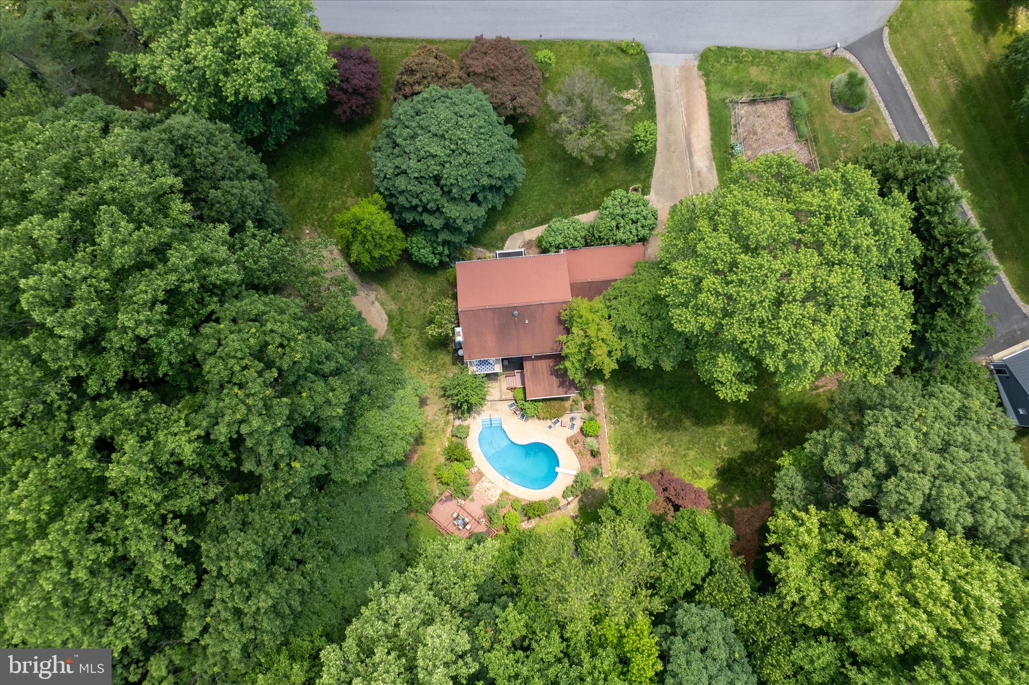 THE MEADOWS - Residential