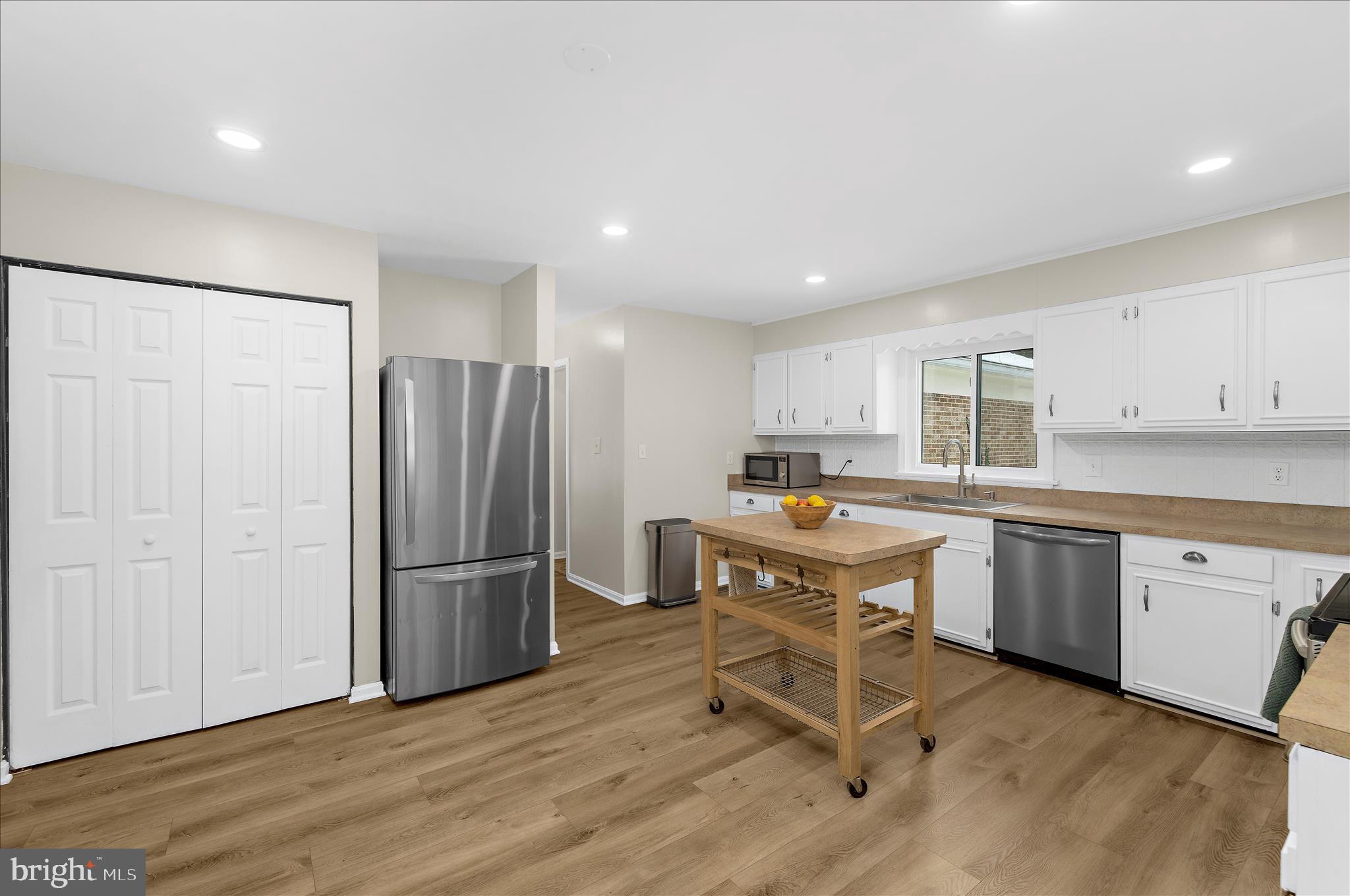 THE MEADOWS - Residential