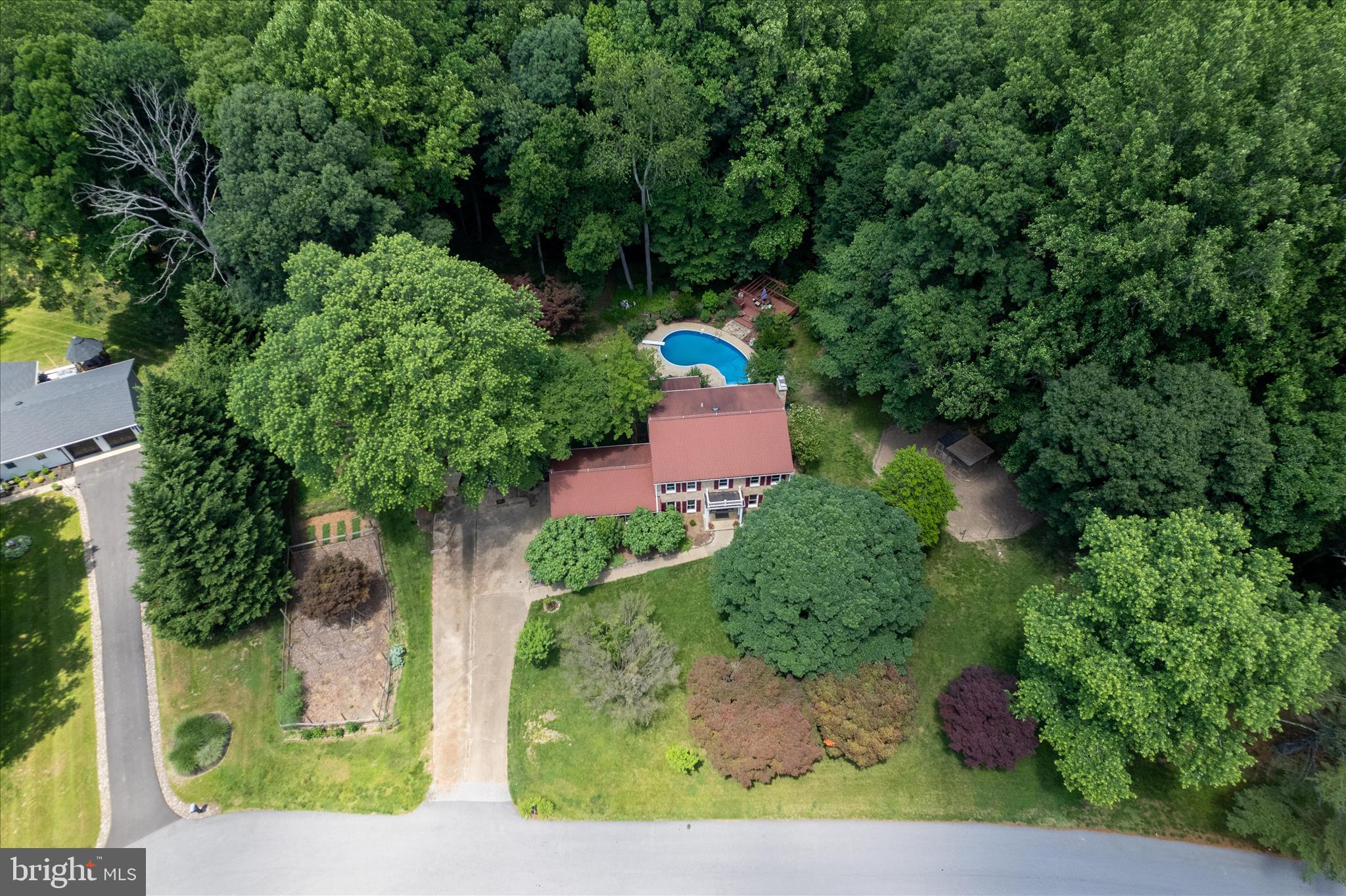 THE MEADOWS - Residential