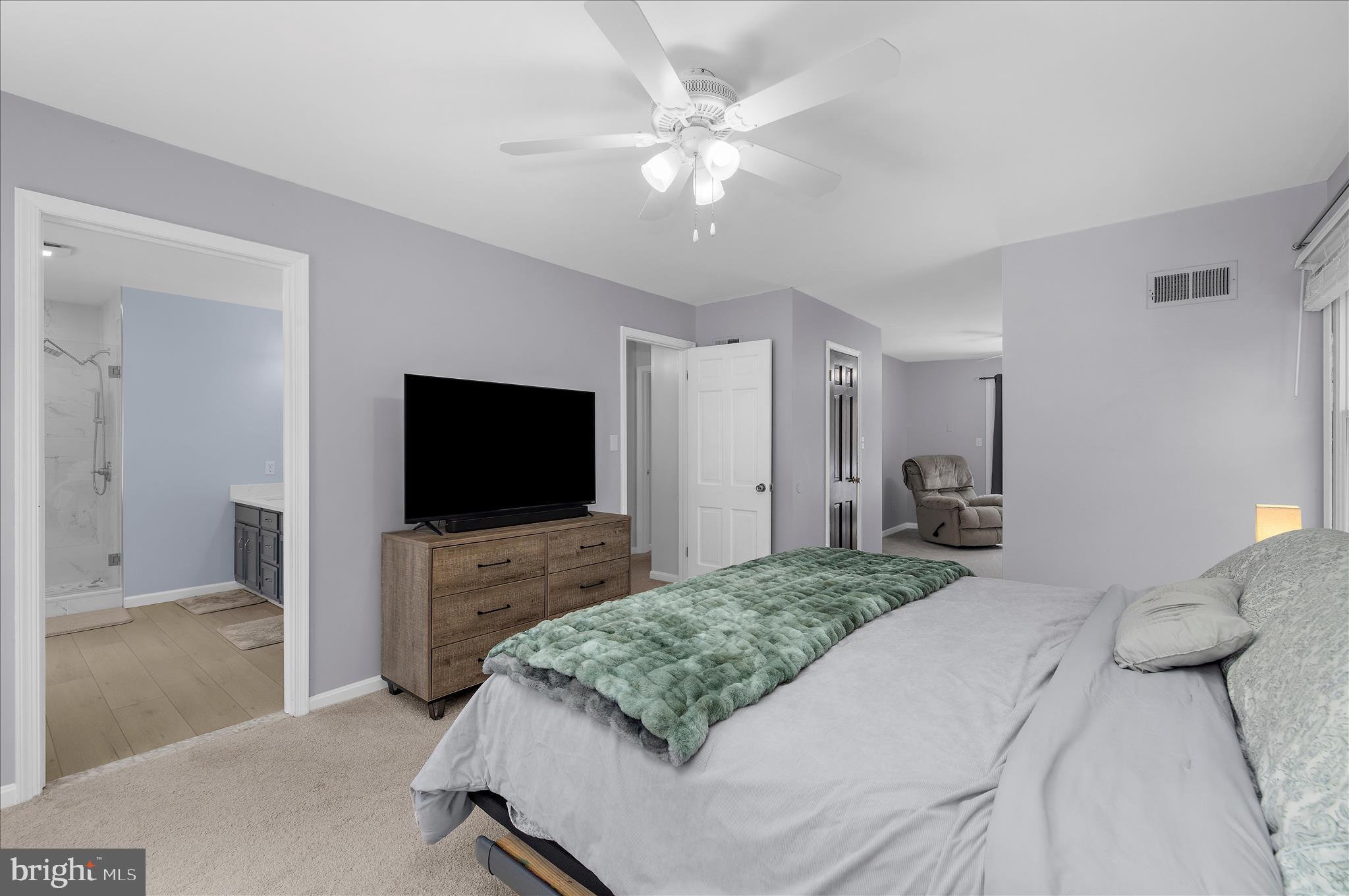 THE MEADOWS - Residential