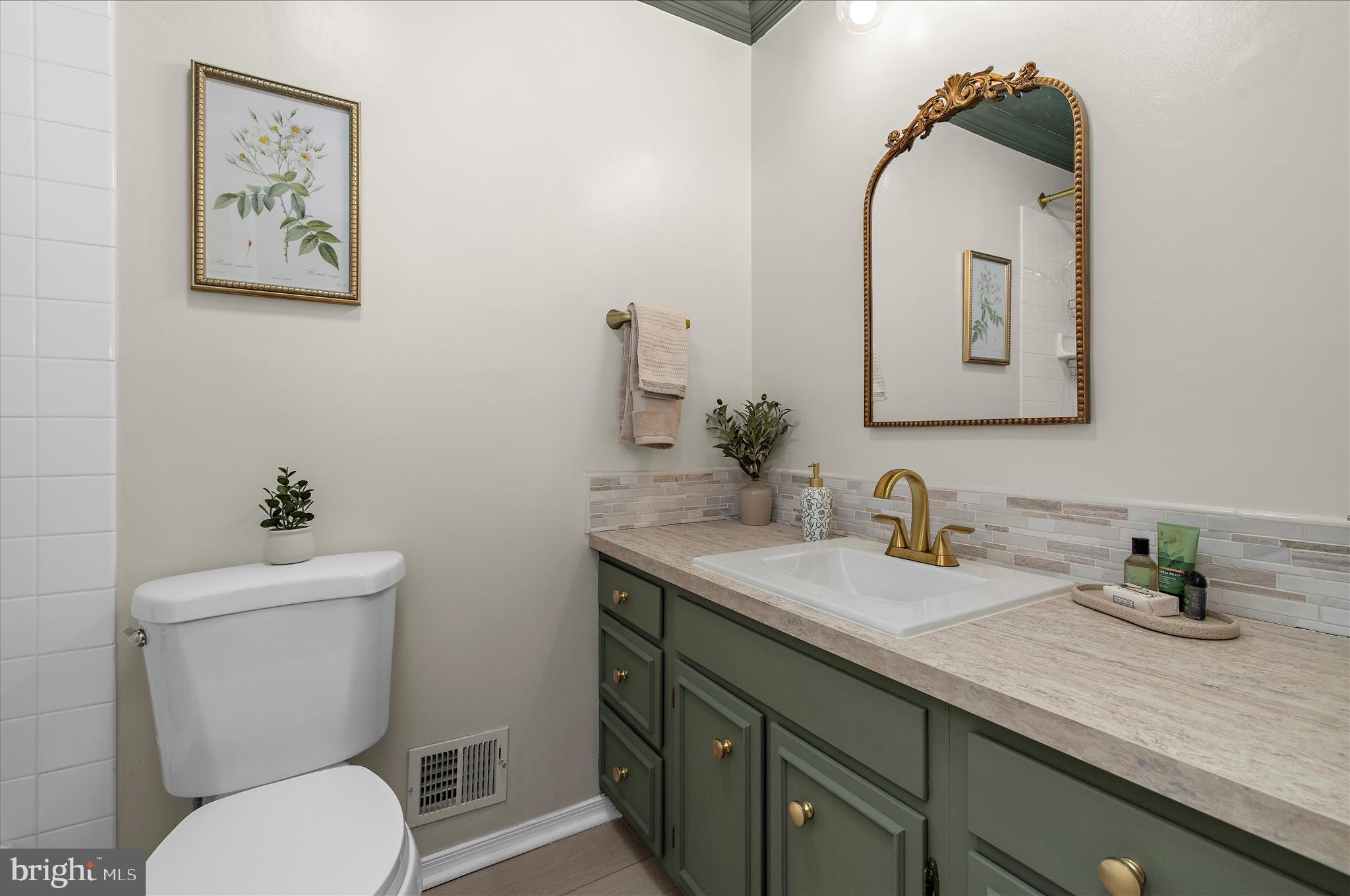 THE MEADOWS - Residential