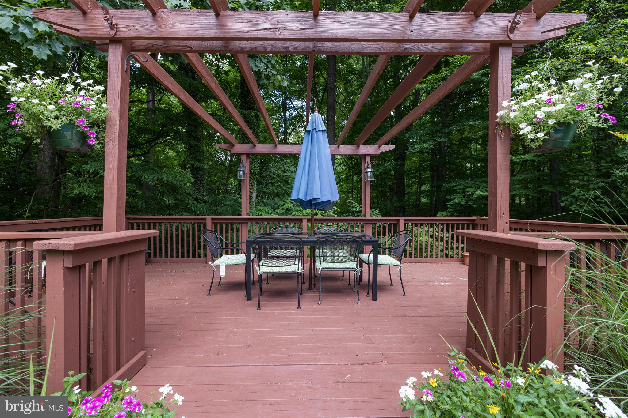 THE MEADOWS - Residential